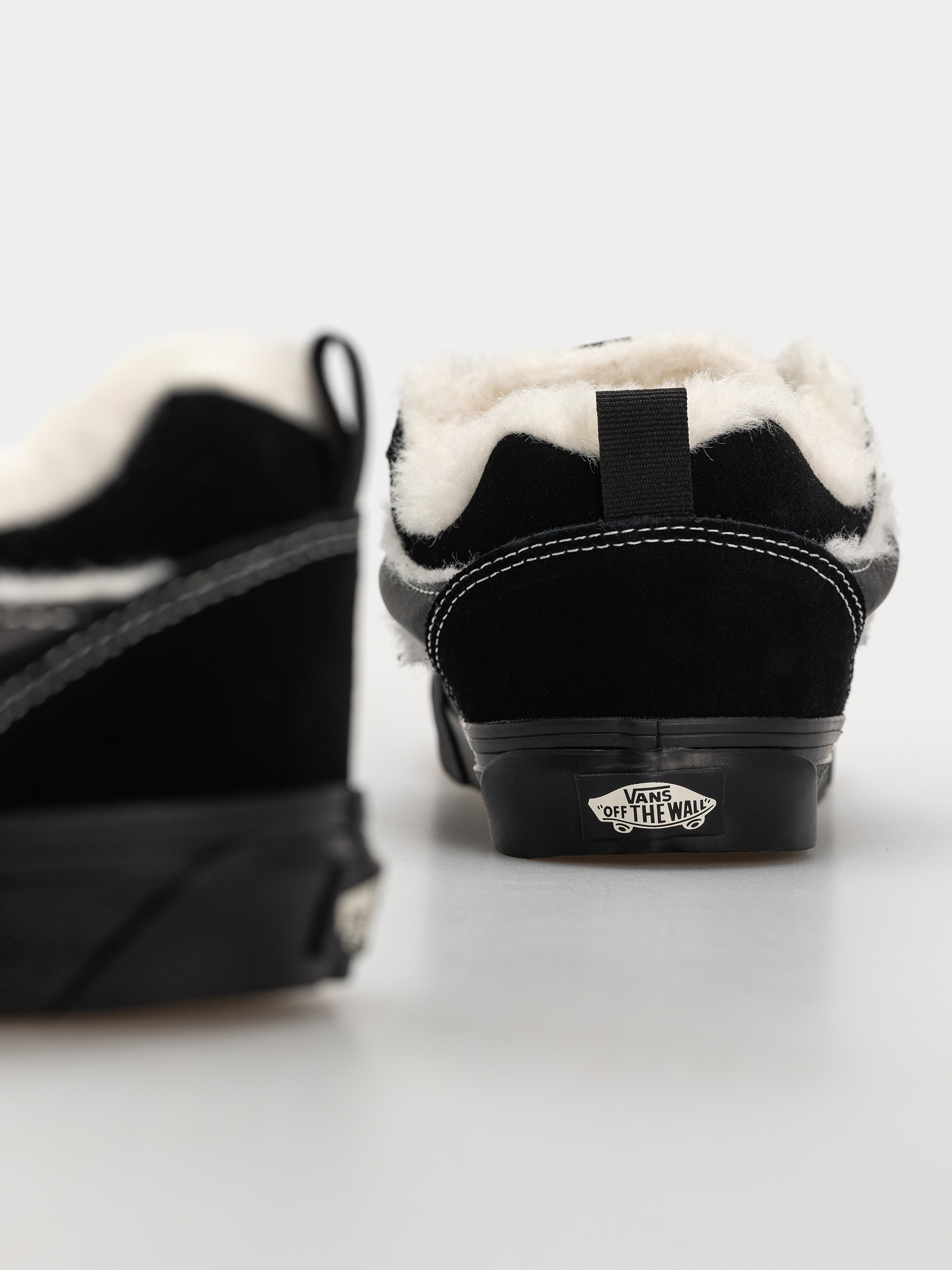 Buty Vans Knu Skool (black)
