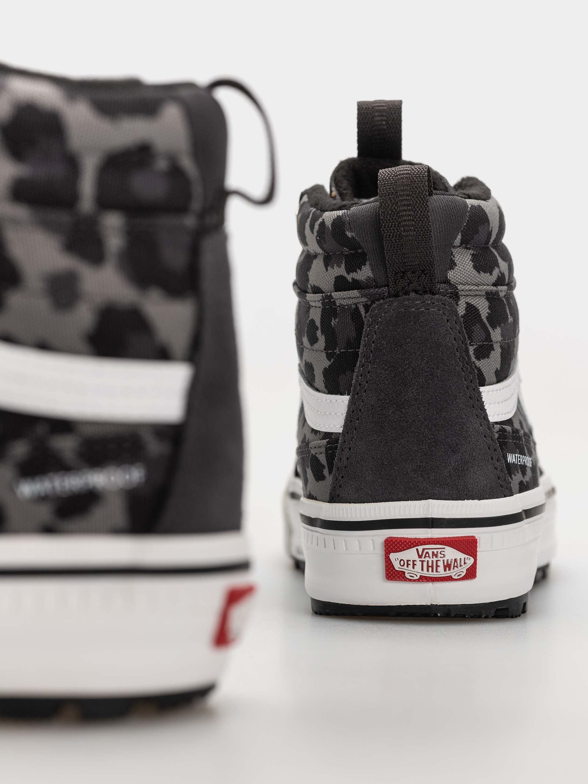 Buty Vans Sk8 Hi Waterproof Insulated Mte (charcoal grey)