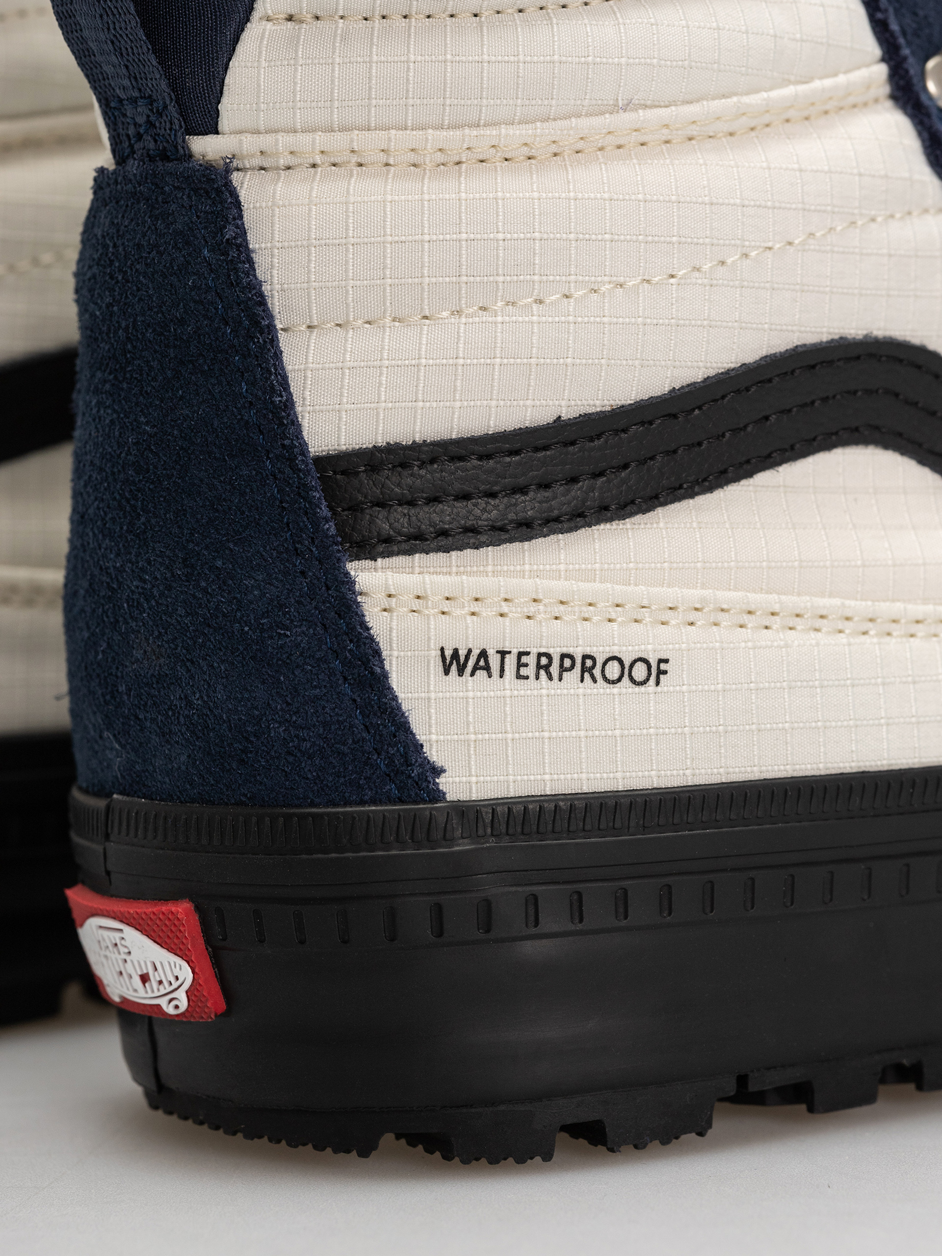 Buty Vans Sk8 Hi Waterproof Insulated Mte (true navy)
