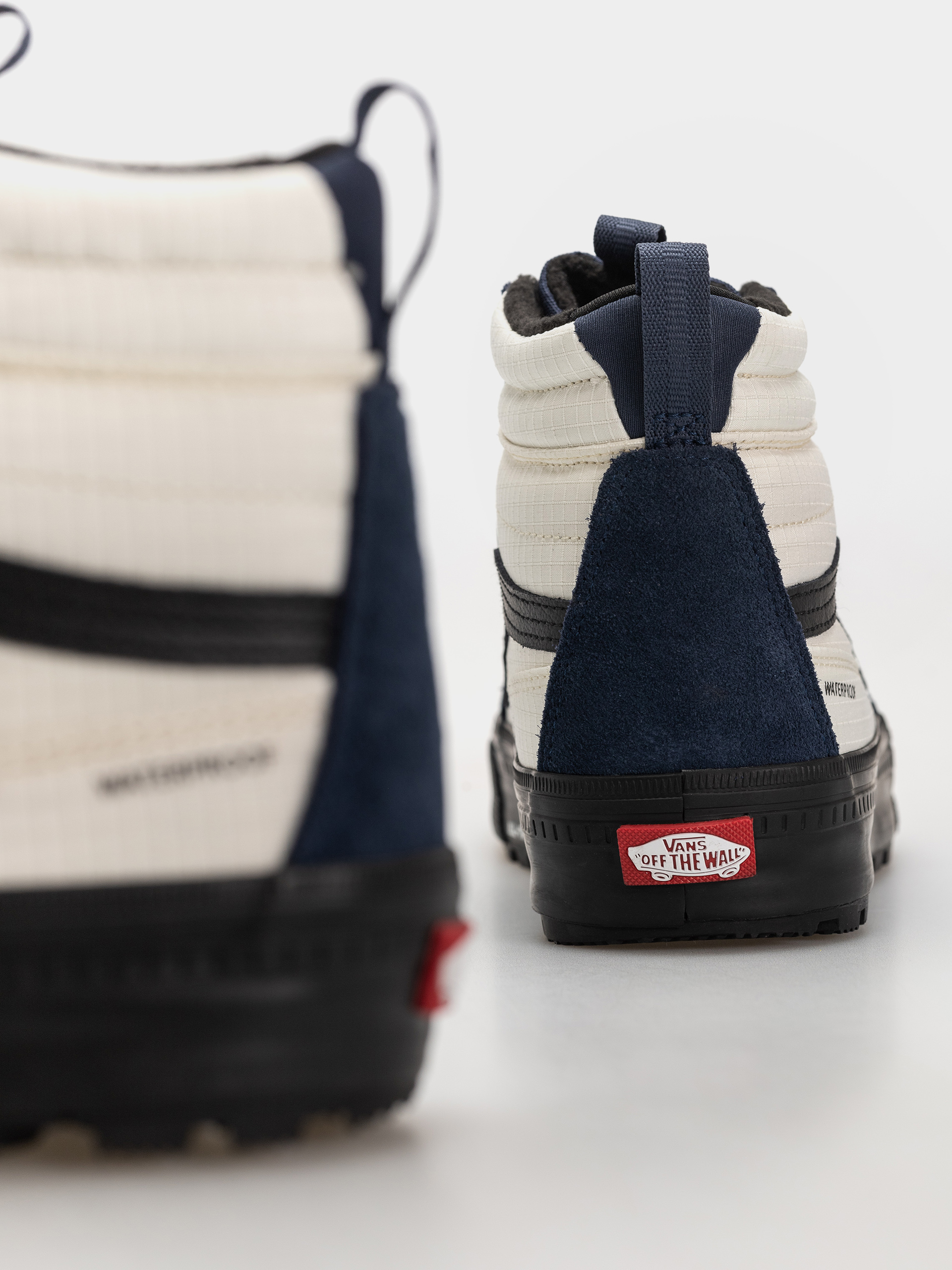 Buty Vans Sk8 Hi Waterproof Insulated Mte (true navy)