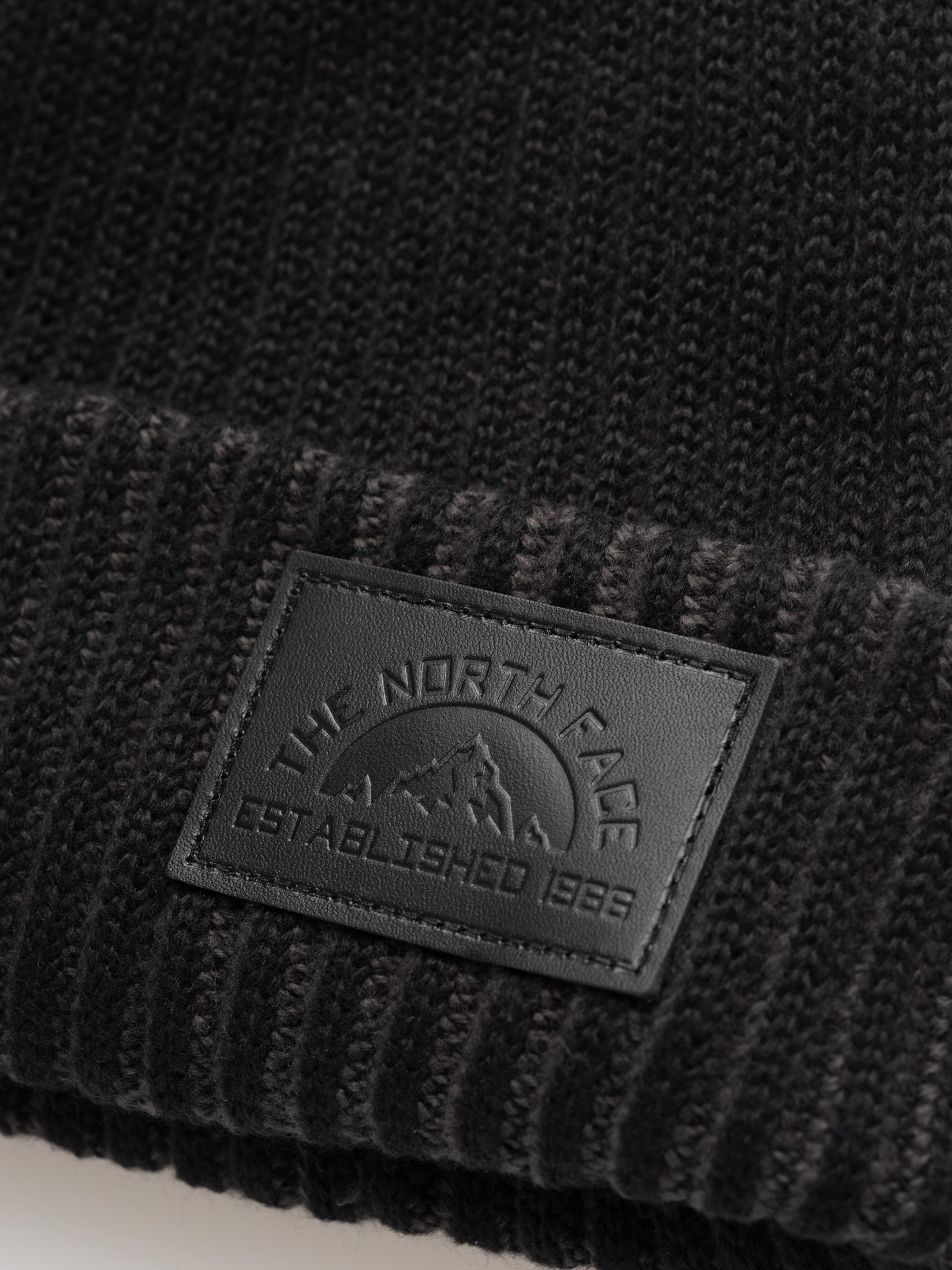 Czapka zimowa The North Face Salty Lined Se (tnf black/leather patch)