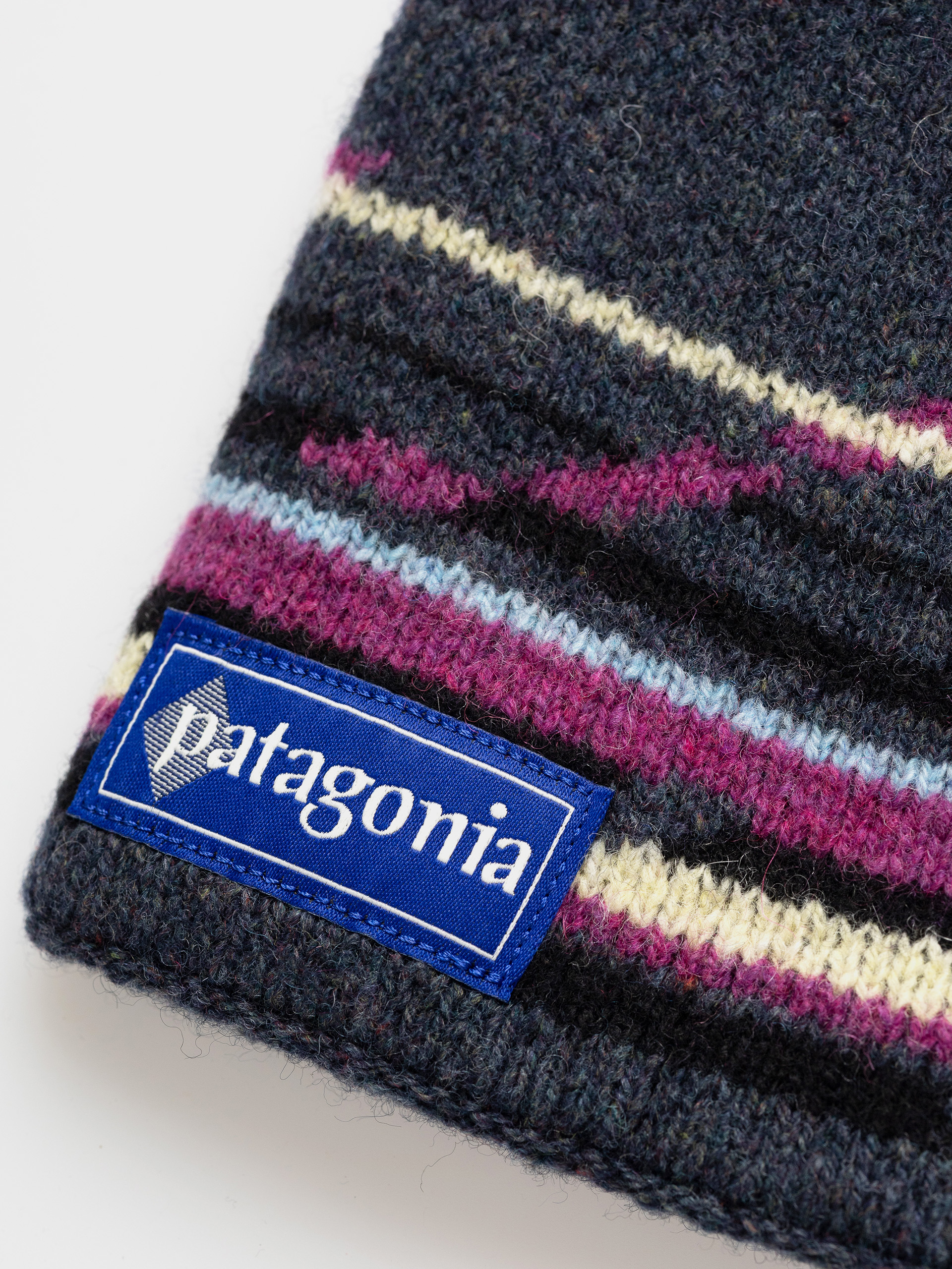 Czapka zimowa Patagonia Cinder (mountain minded geo smolder blue)