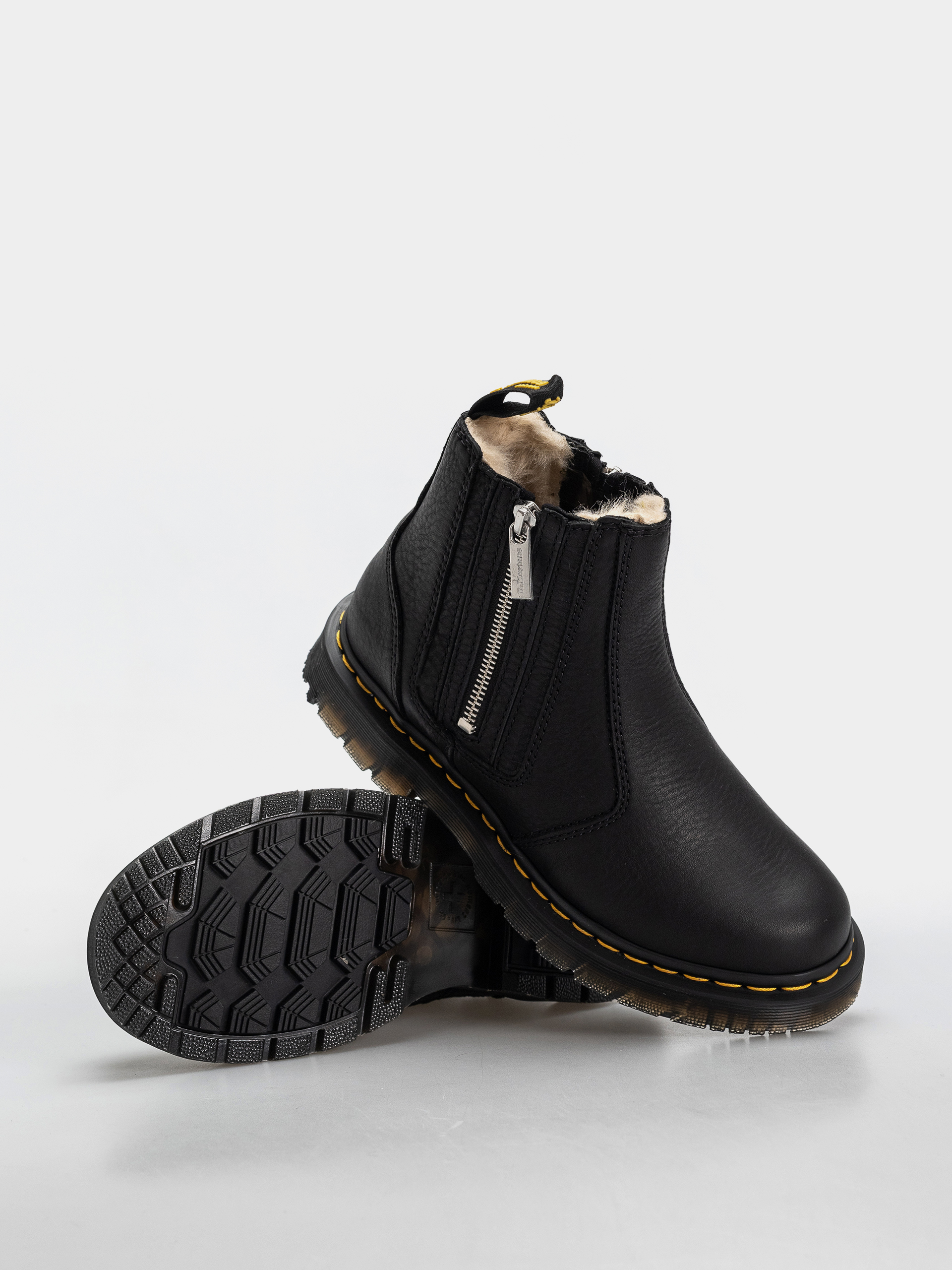 Buty Dr. Martens 2976 Alyson w Zips Wmn (black)