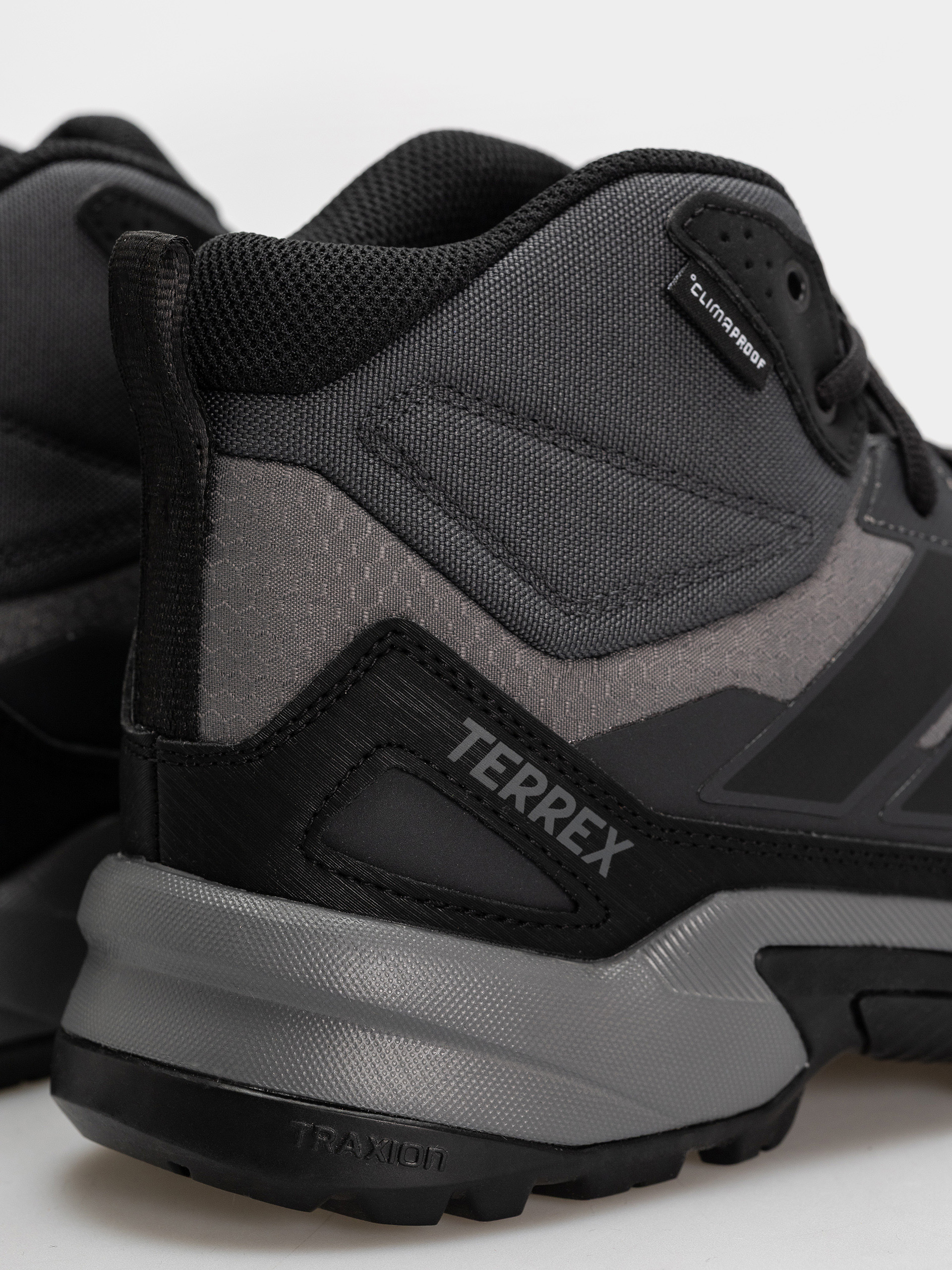 Buty adidas Terrex Eastrail 3 M (grefou/cblack/carbon)