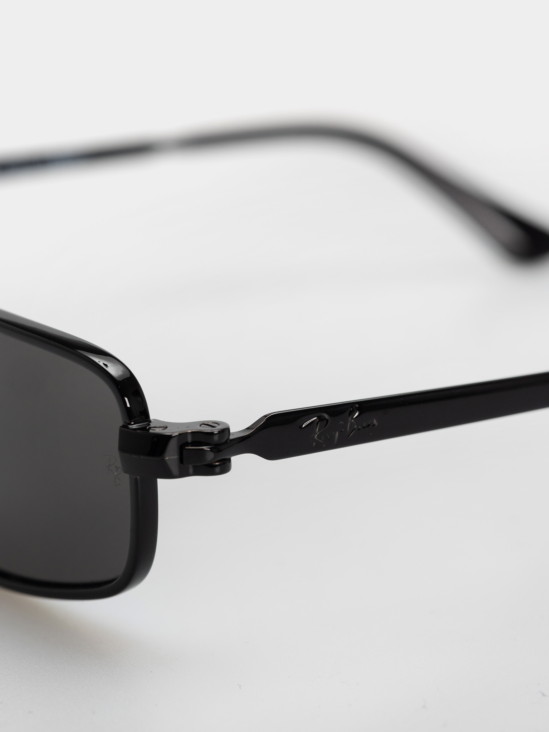 Okulary przeciwsłoneczne Ray-Ban Rb3927 By A$Ap Rocky (polerowany czarny/ciemnoszary)