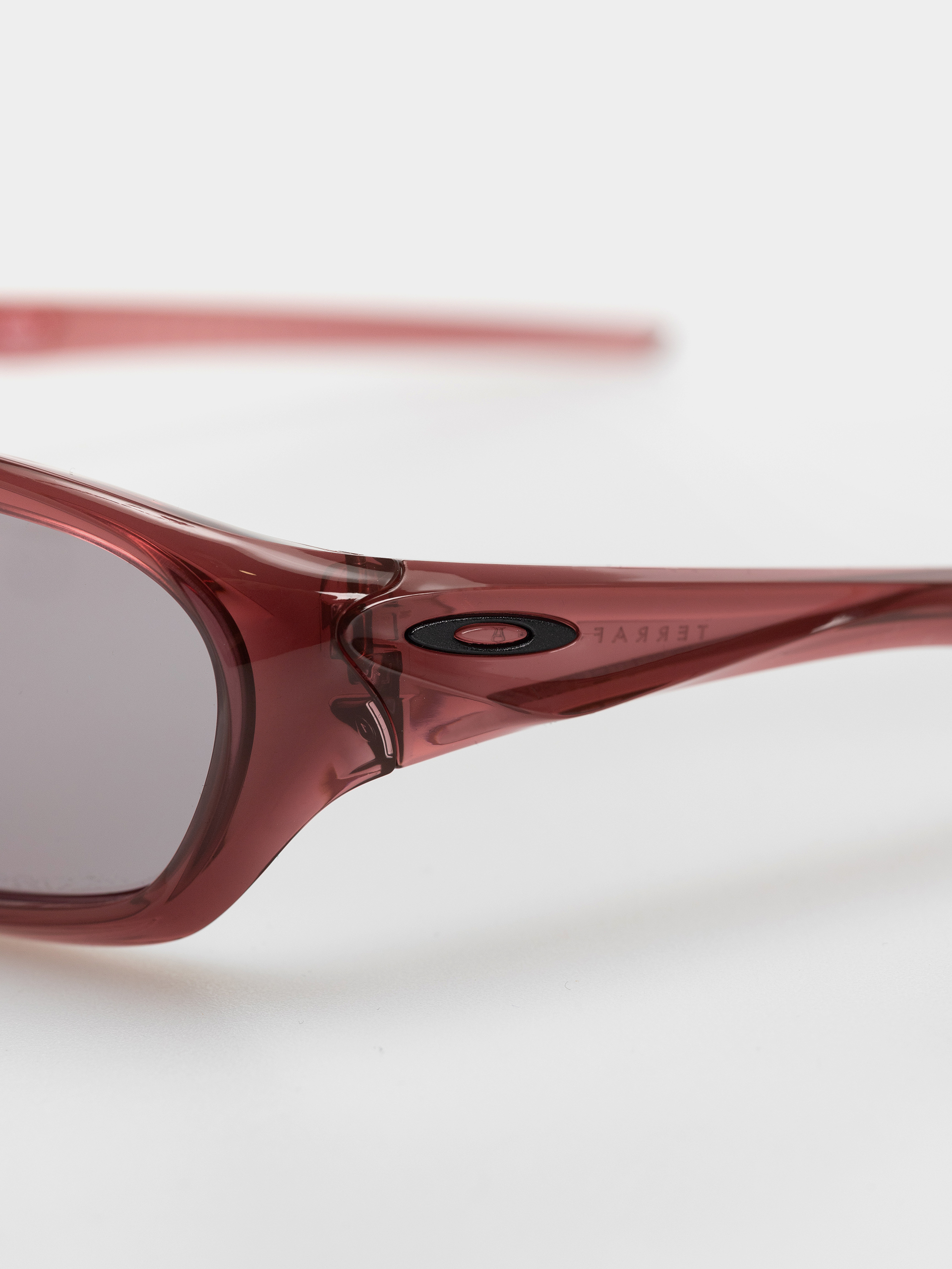 Okulary przeciwsłoneczne Oakley Terraforma (trans iron red/prizm slate)