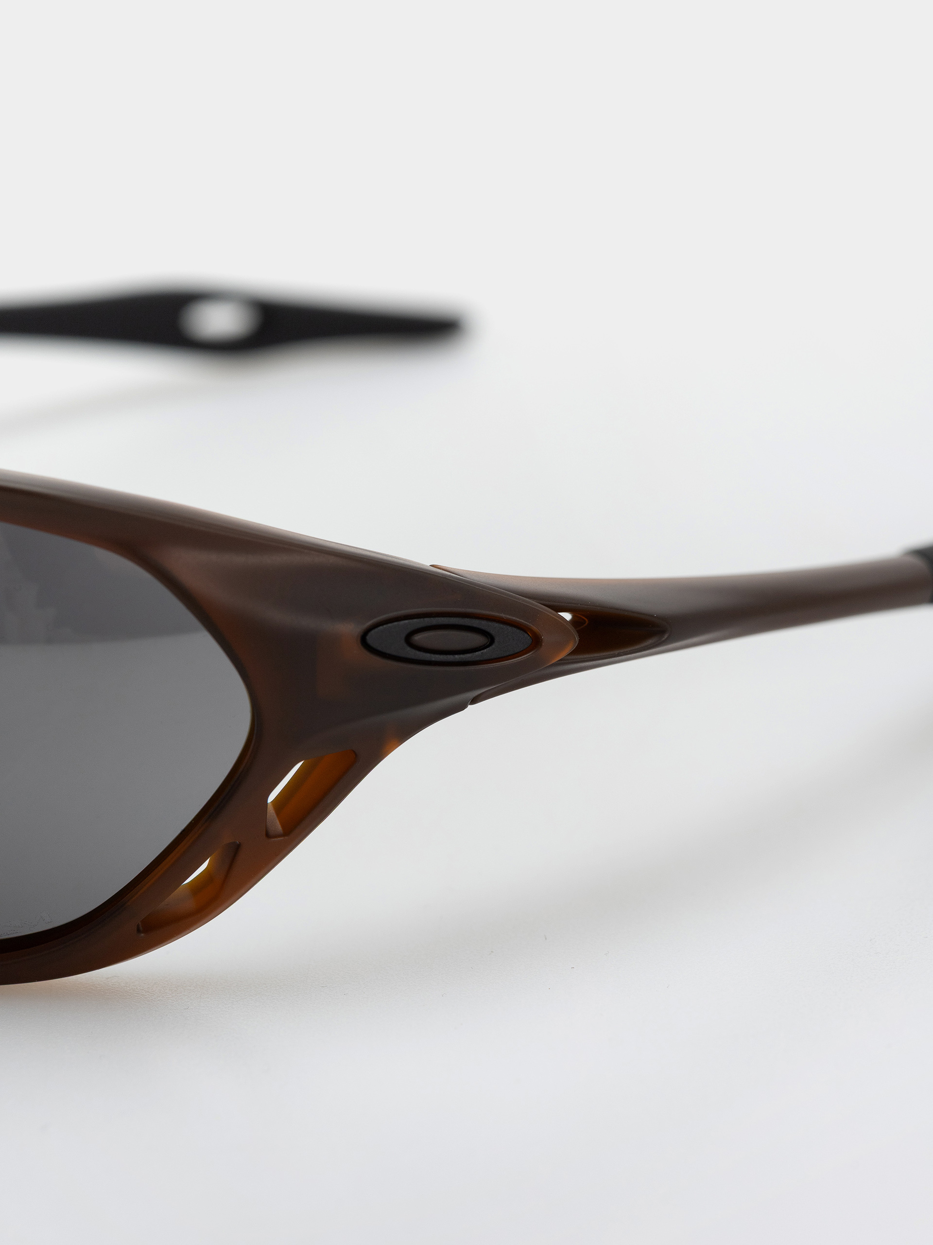Okulary przeciwsłoneczne Oakley Cage Jacket (matte rootbeer/prizm black)