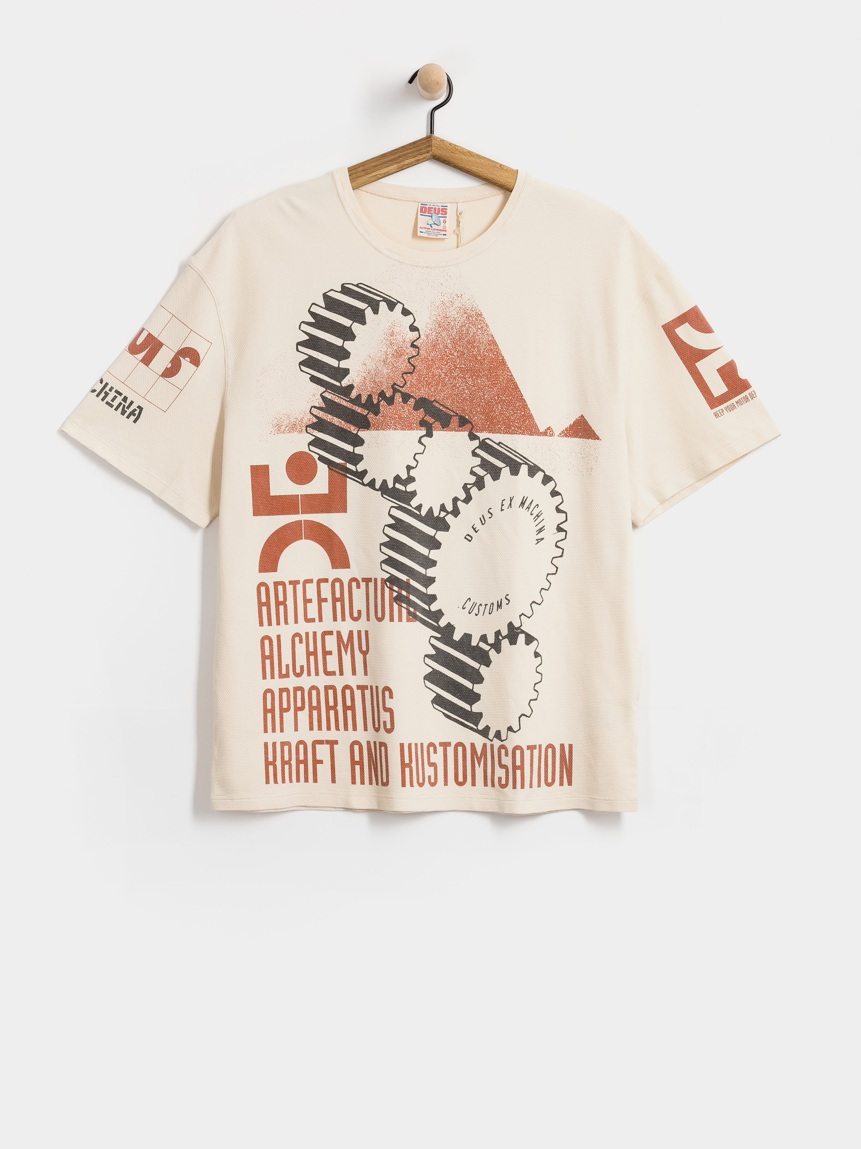 T-shirt Deus Ex Machina Merz (dirty white)