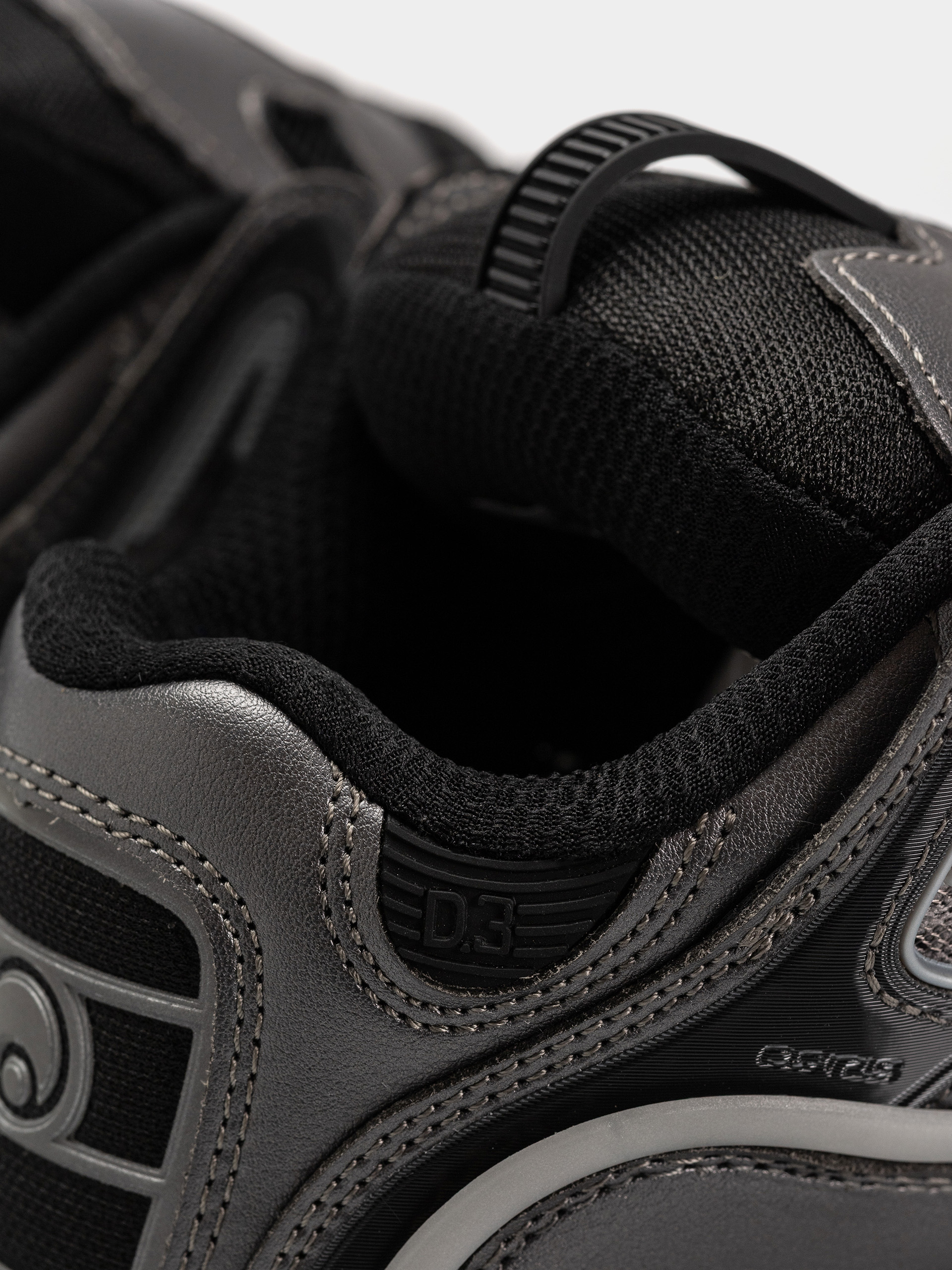 Buty Osiris D3 2001 (grey/black/white)