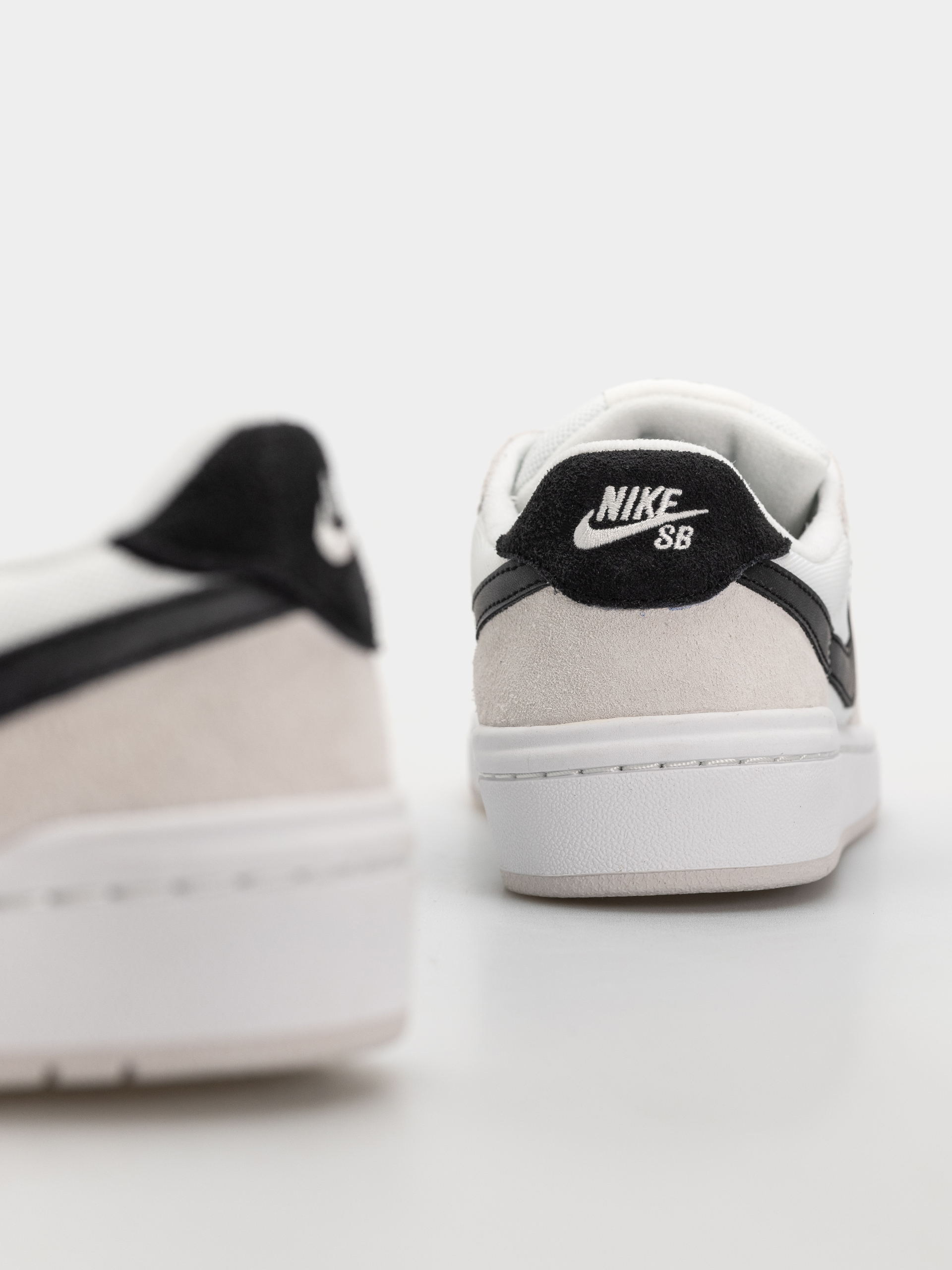 Buty Nike SB Code 58 (white/black summit white black)