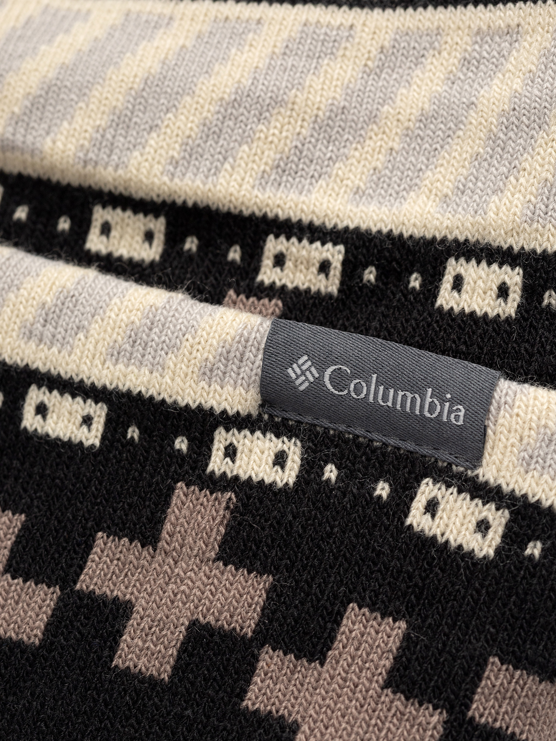 Czapka zimowa Columbia Jacquard (black/wizard island)