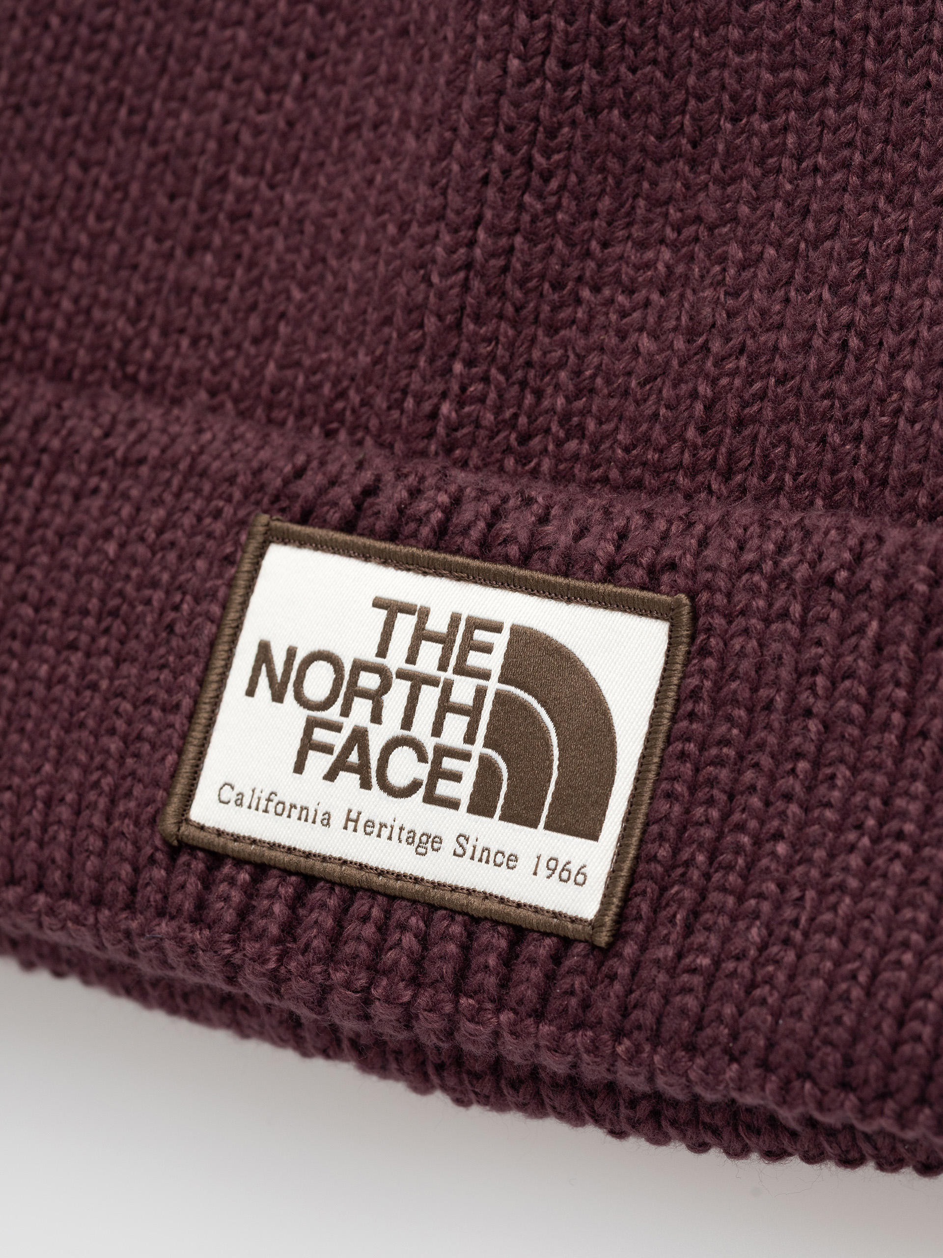 Czapka zimowa The North Face Tnf Logo Box Cuffed (deep burgundy/heritage)