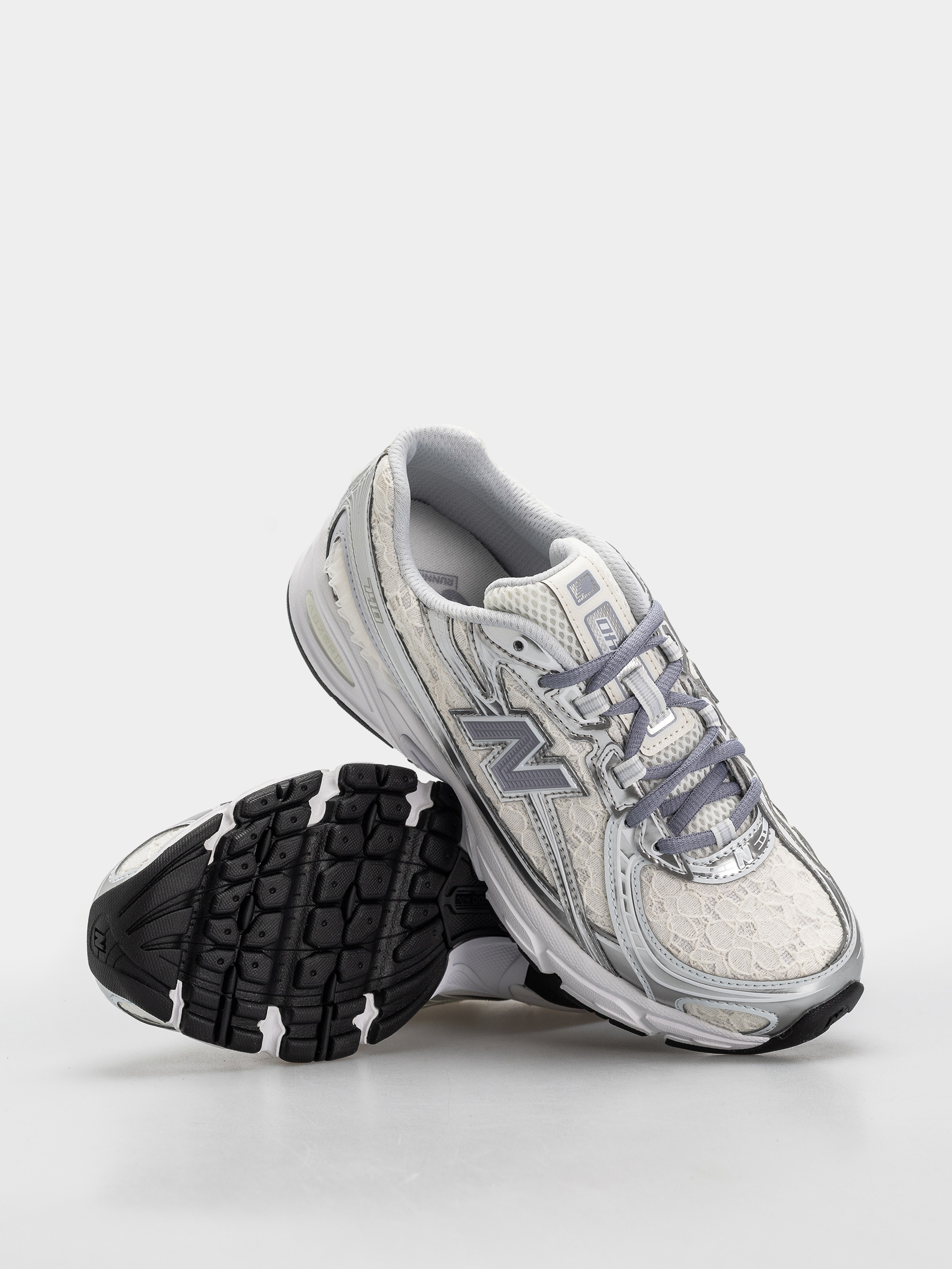 Buty New Balance 740 (linen/silver metallic)