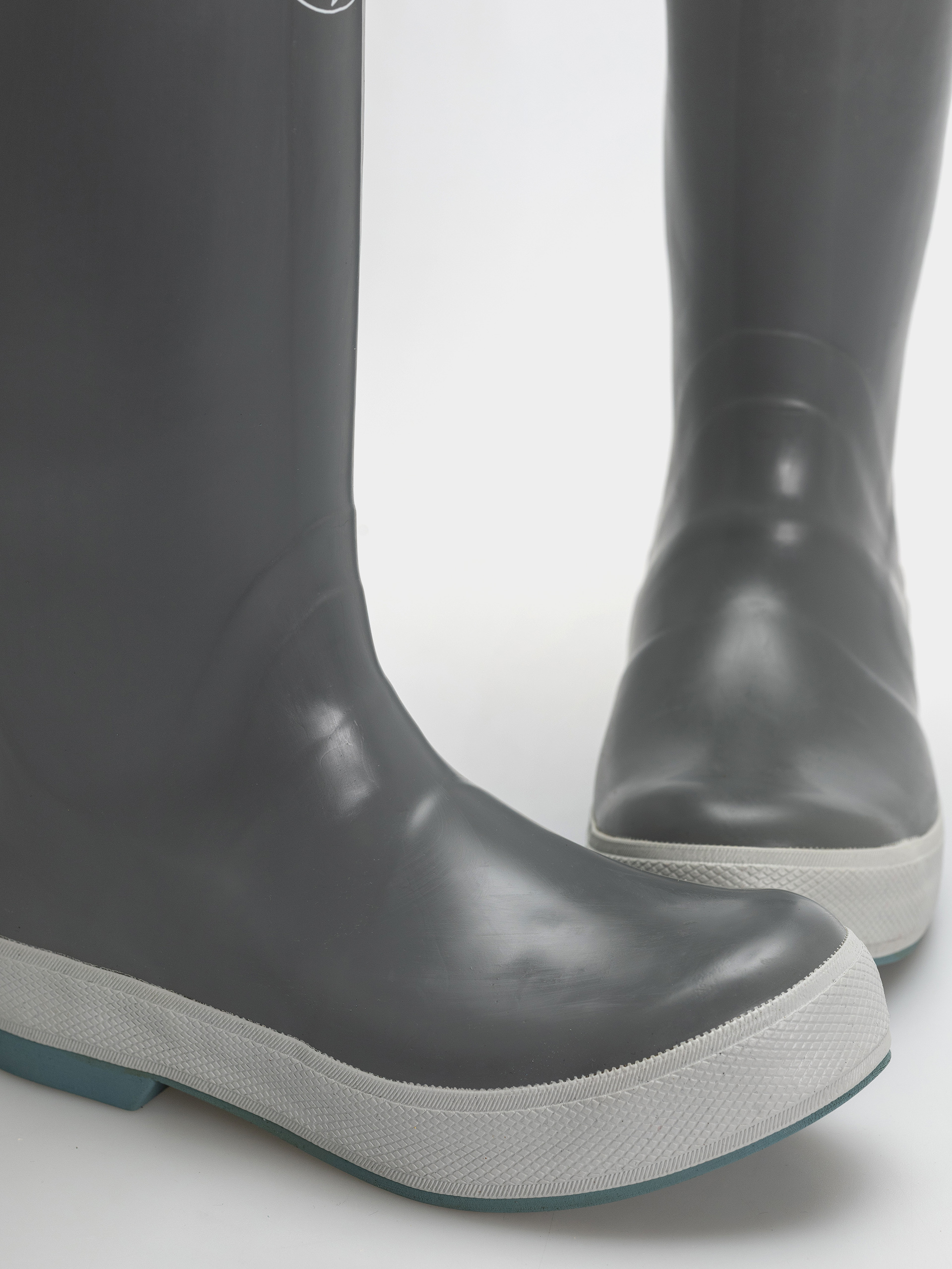 Buty Xtratuf Salmon Sisters 15 Legacy Boot Wmn (grey sand dollar)