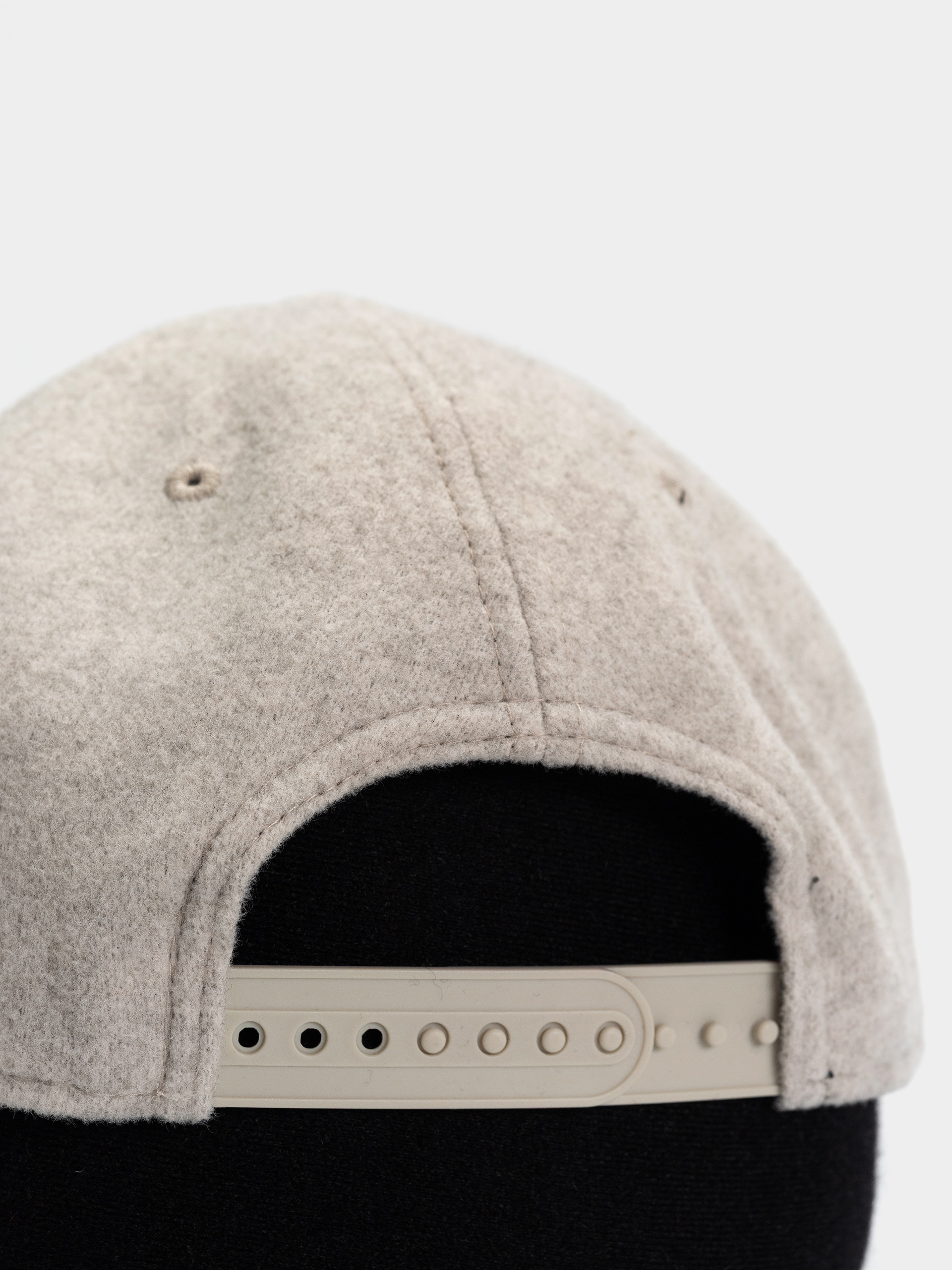 Czapka z daszkiem New Era Winter 9Forty Los Agneles Dodgers (stone)