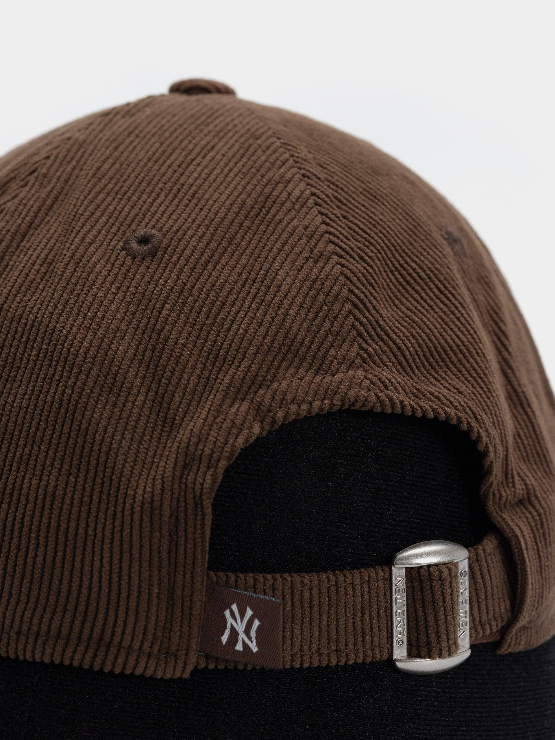 Czapka z daszkiem New Era Cord Script 9Twenty New York Yankees Wmn (brown)