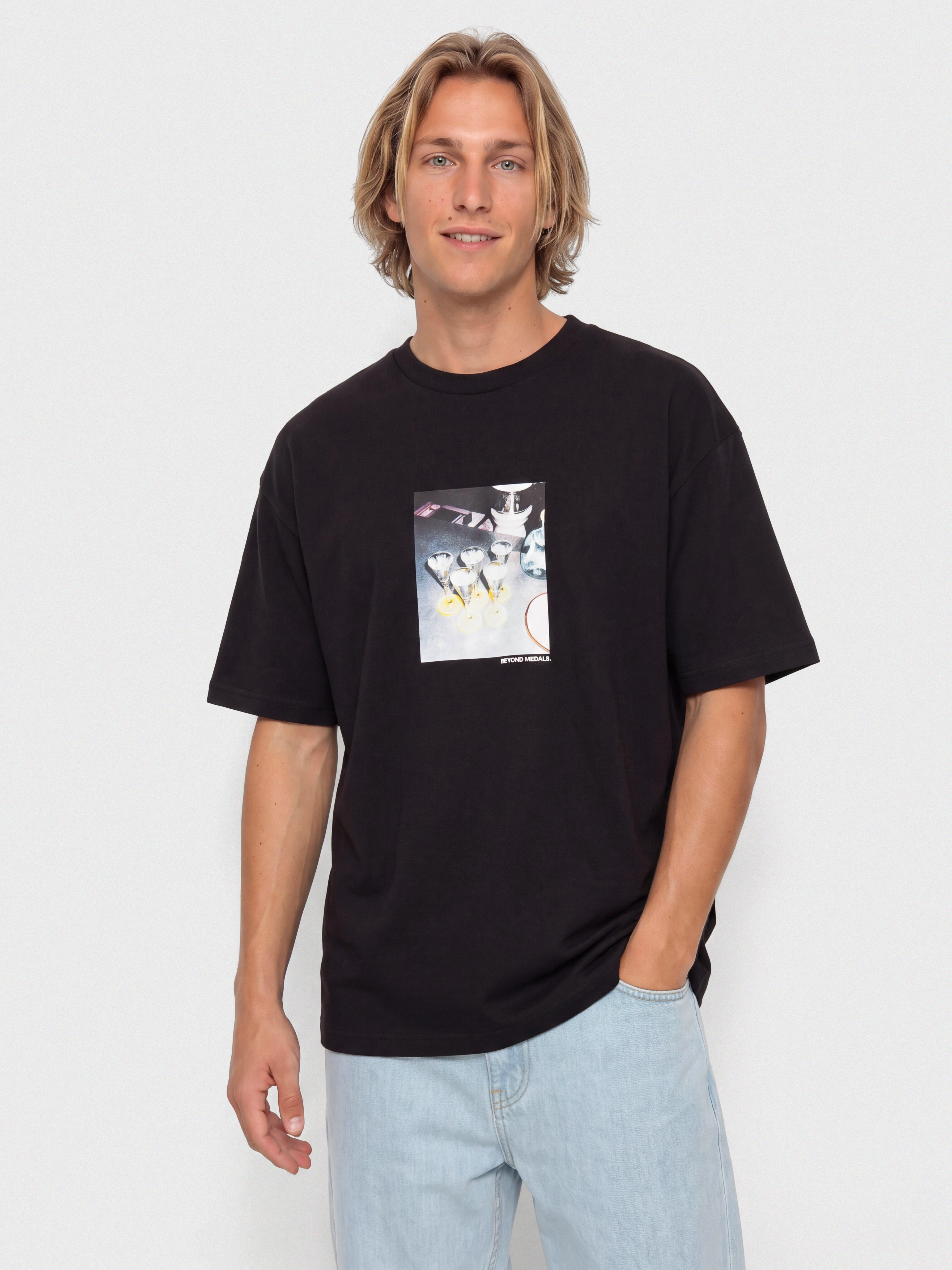 T-shirt Beyond Medals Ohlympic (black)