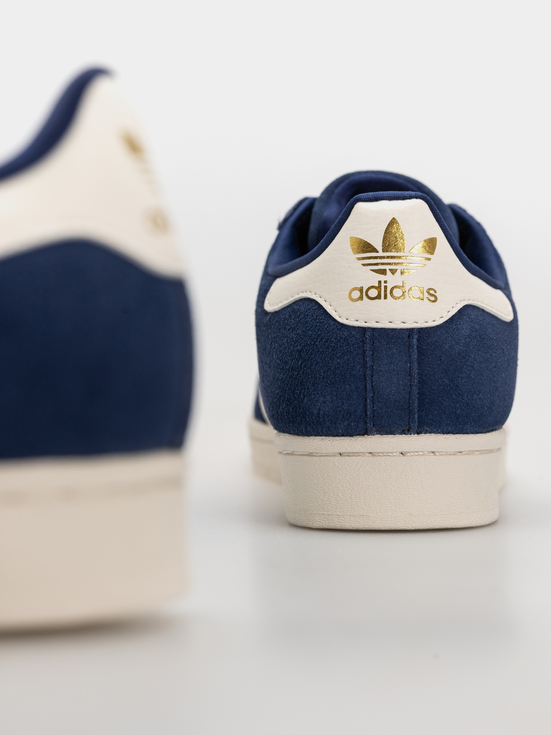 Buty adidas Superstar Adv (dkblue/cwhite/goldmt)