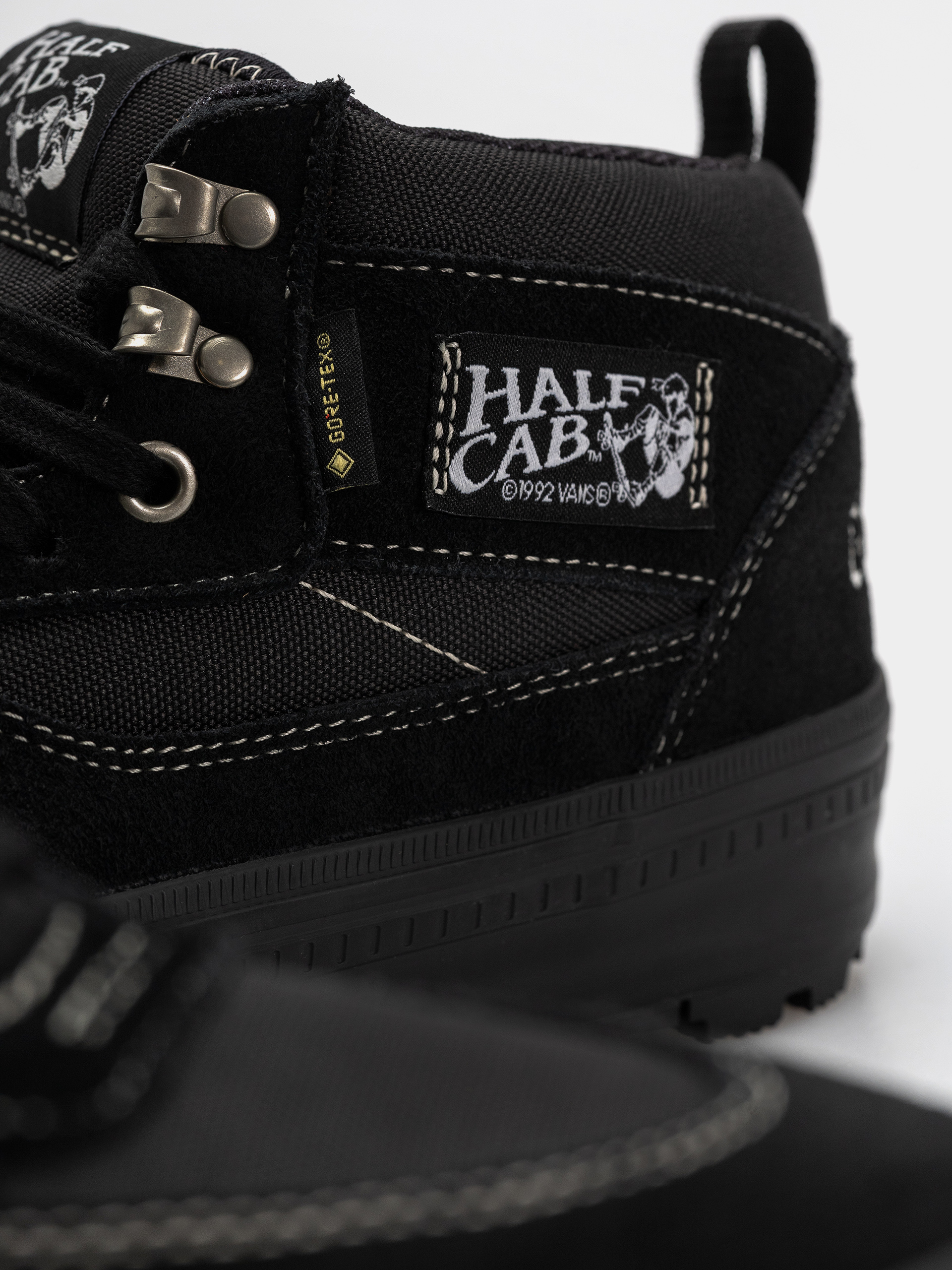 Buty Vans Half Cab Gore Tex Insulated Mte (black/black)