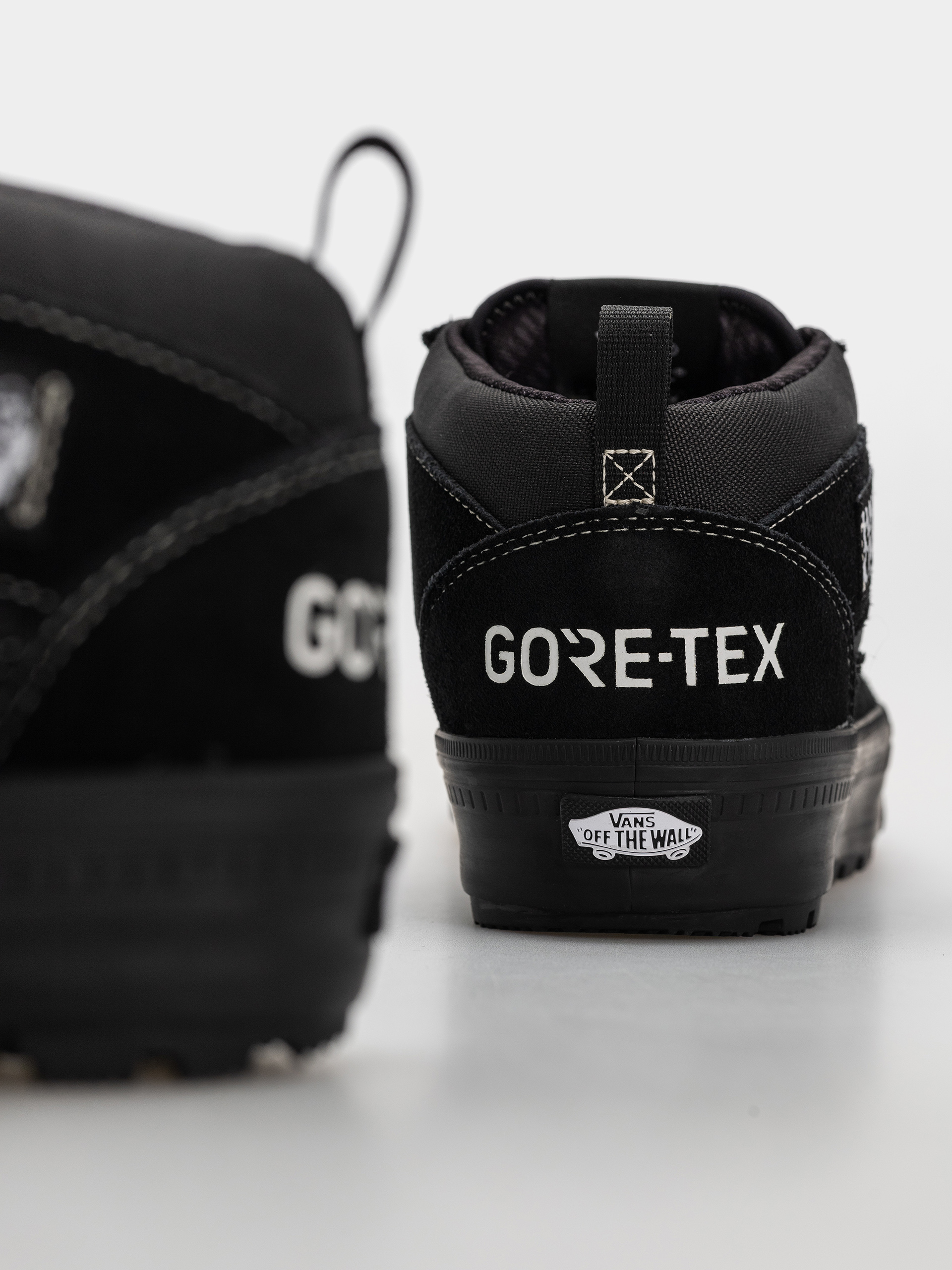 Buty Vans Half Cab Gore Tex Insulated Mte (black/black)