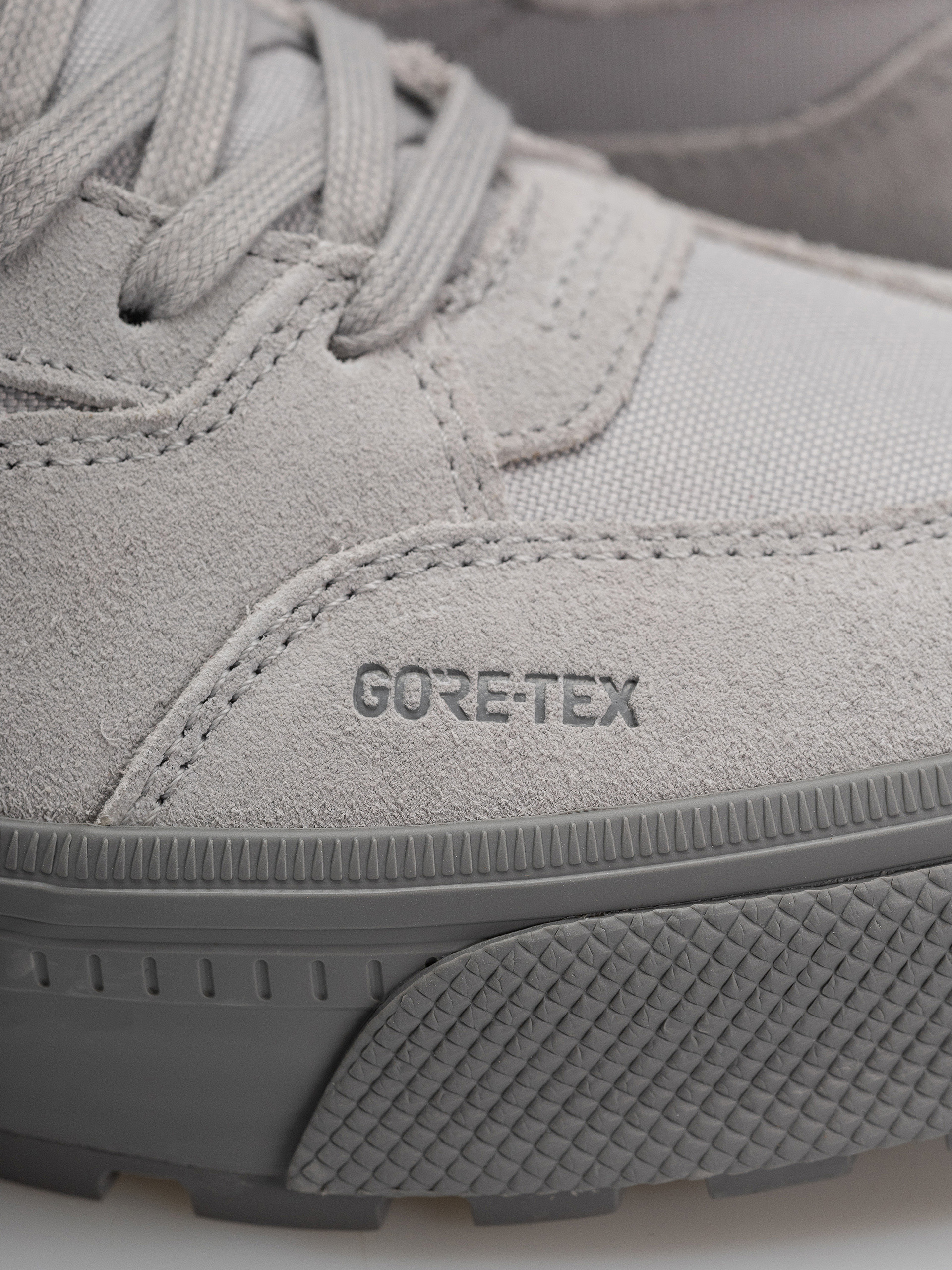 Buty Vans Half Cab Gore Tex Insulated Mte (light grey)