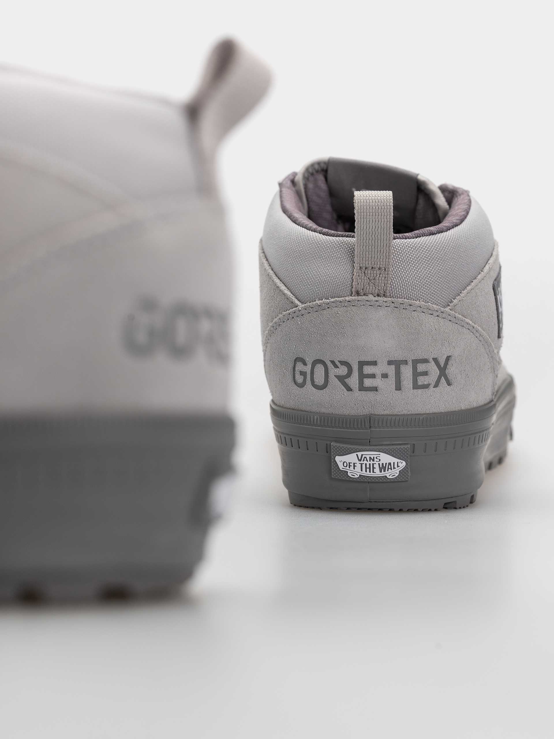 Buty Vans Half Cab Gore Tex Insulated Mte (light grey)