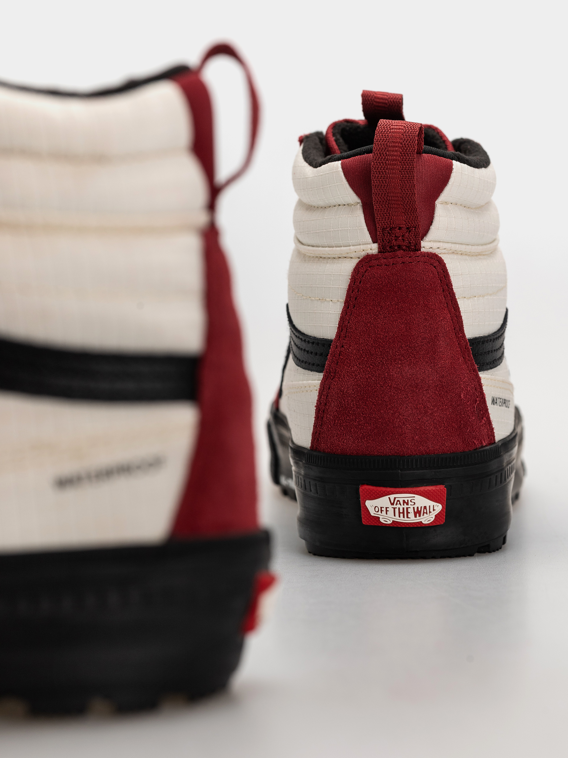 Buty Vans Sk8 Hi Waterproof Insulated Mte (bordeaux)