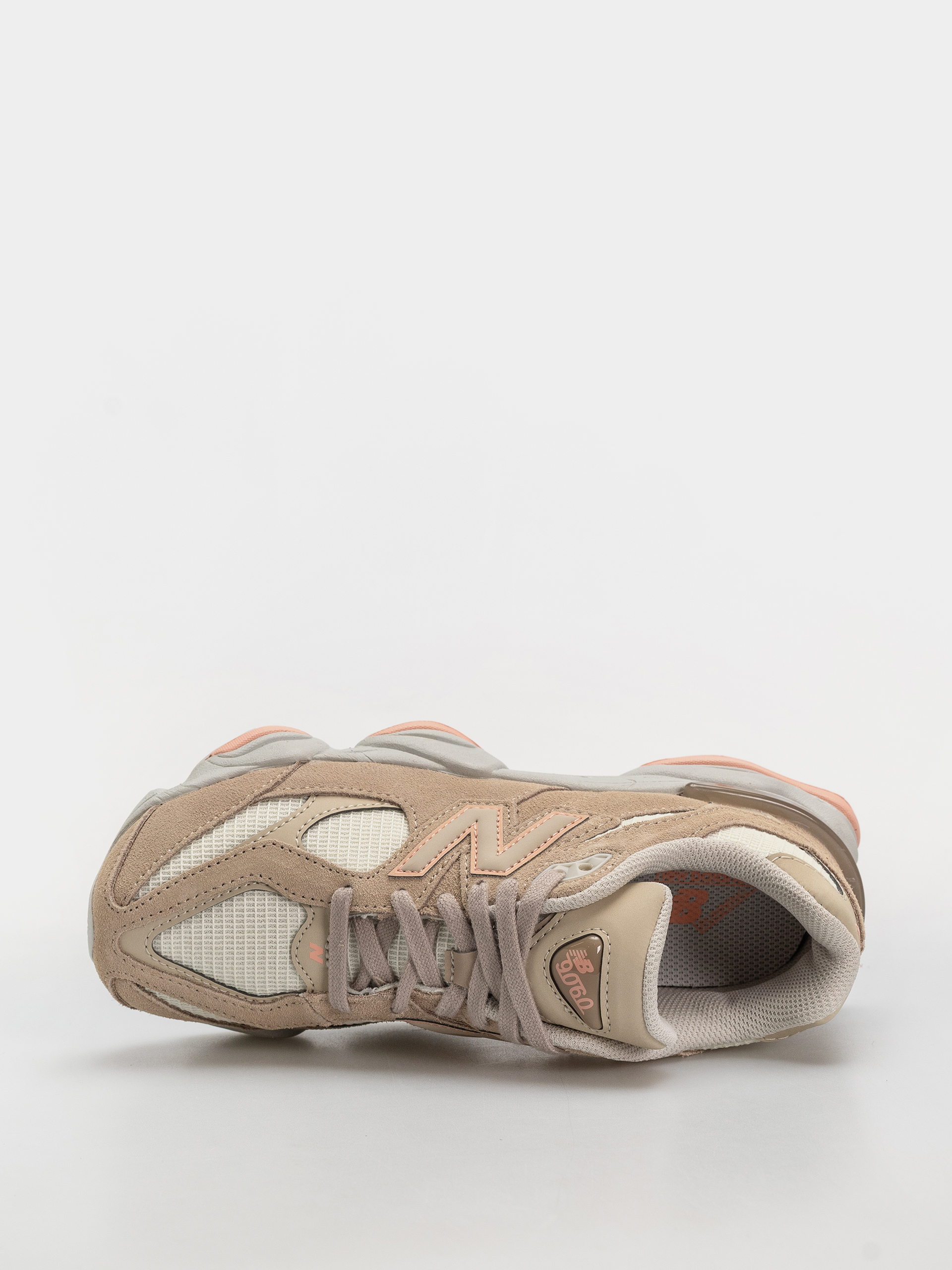 Buty New Balance 9060 JR (mindful grey/pink lemonade)