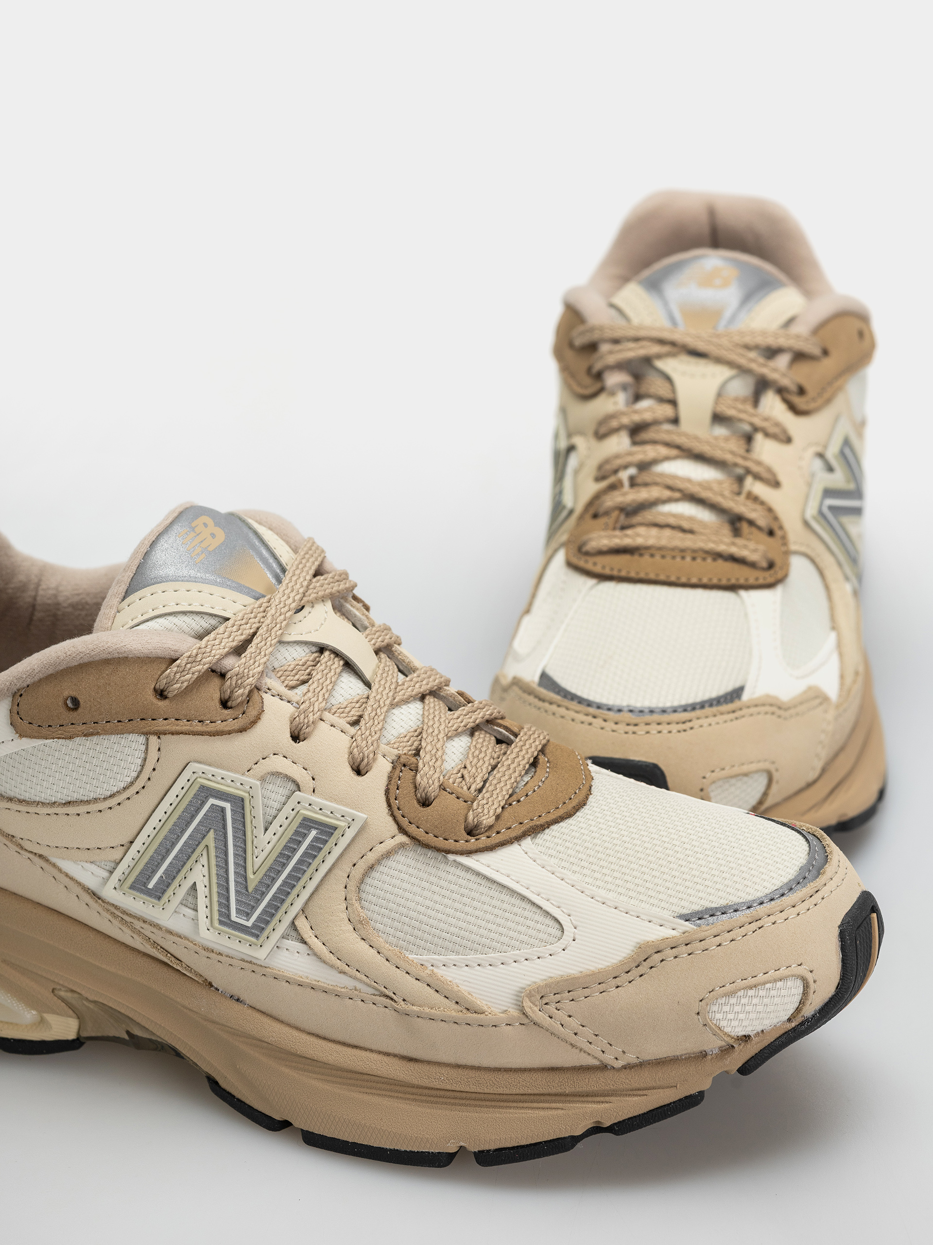 Buty New Balance 2010 (sandstone/bone)