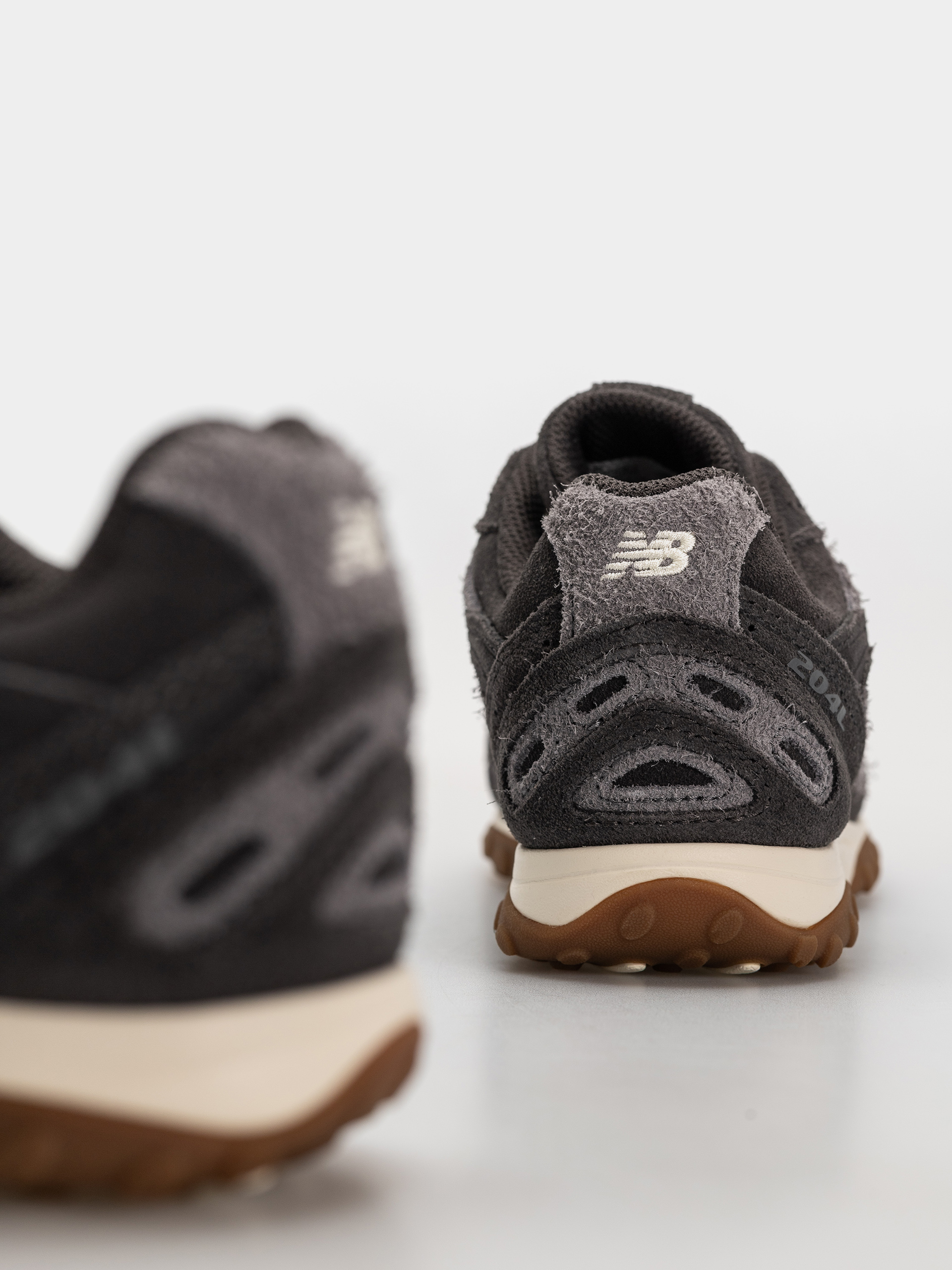 Buty New Balance 204L (black)