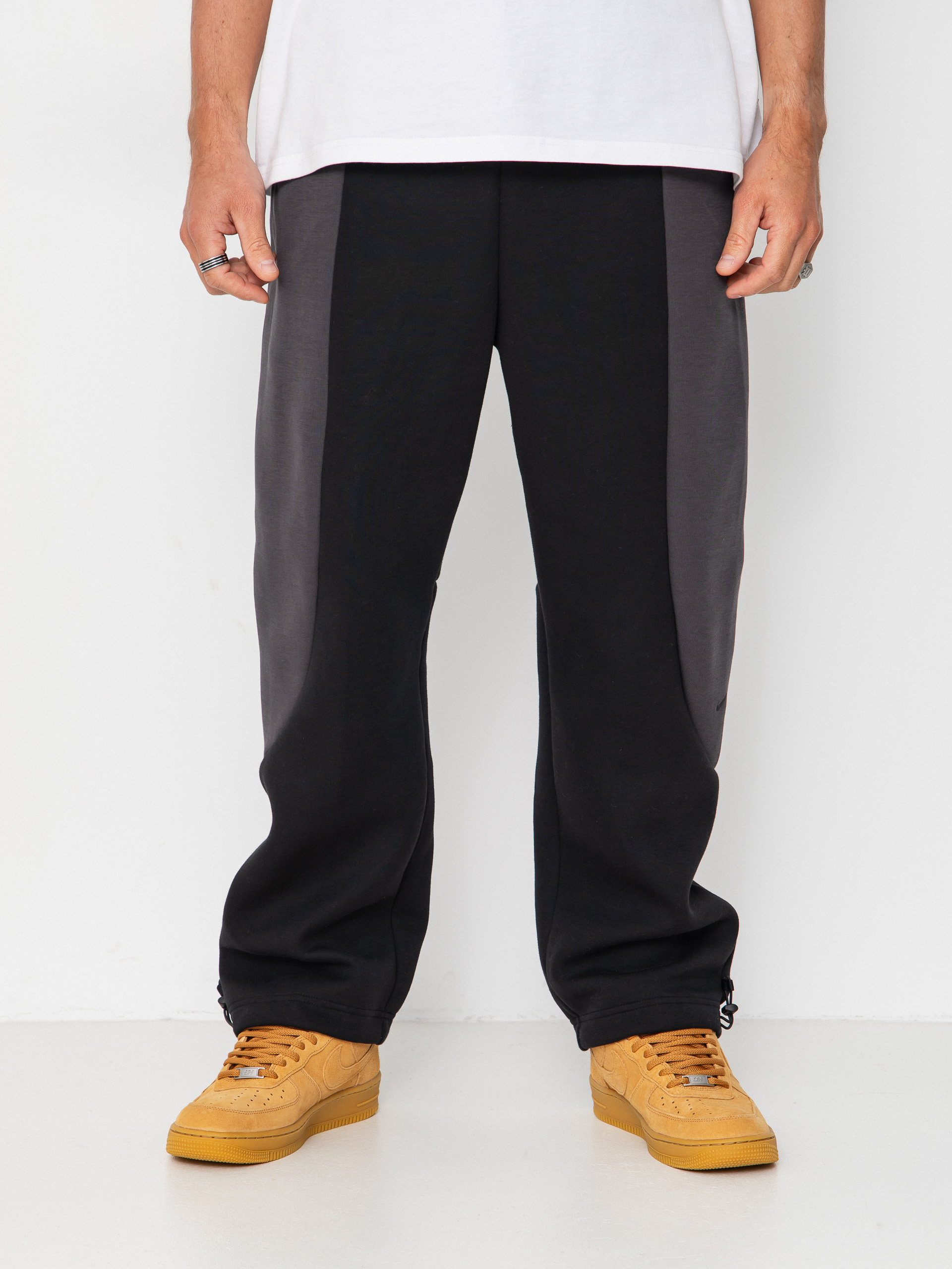 Spodnie Nike SB Nike Tech (black/anthracite/black)