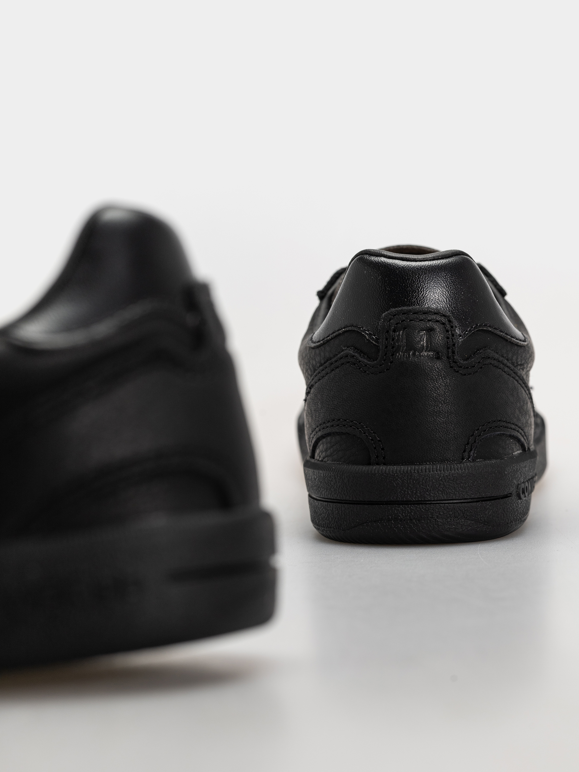 Buty Converse Louie Lopez Pro 2 Ox (black/black/yellow)