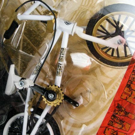 Finger BMX Flick Trix SE Racing Heavy Hitter 01