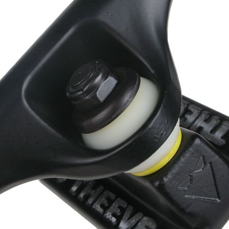 Traki Theeve TIAX V2 (blk)