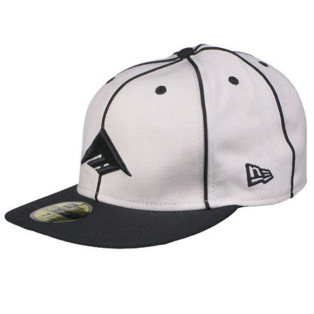 Czapka z daszkiem Emerica   (creme/black)