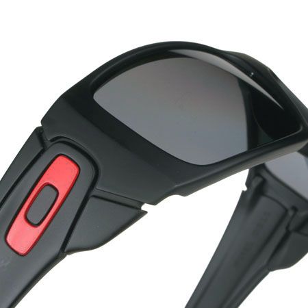 Okulary Oakley Fuel Cell Ducati (matte black/grey polarized)