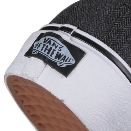 Buty Vans 106 Vulcanized (bk/oxbldrd)