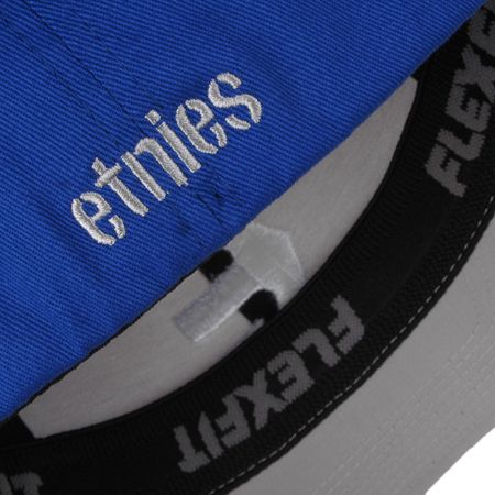 Czapka z daszkiem Etnies Icon-5 Flexfit Hat (royal)
