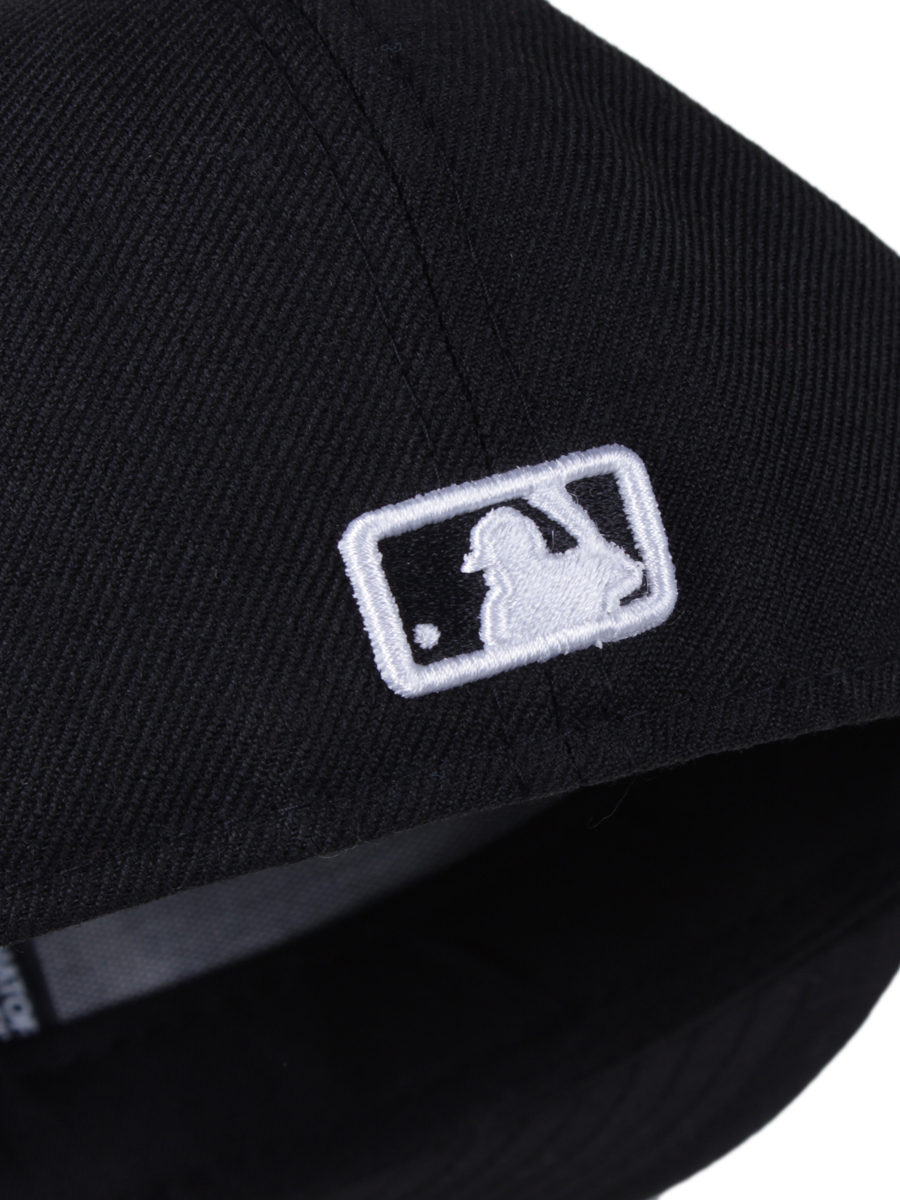 Czapka z daszkiem New Era Neyyan (blk/wht)