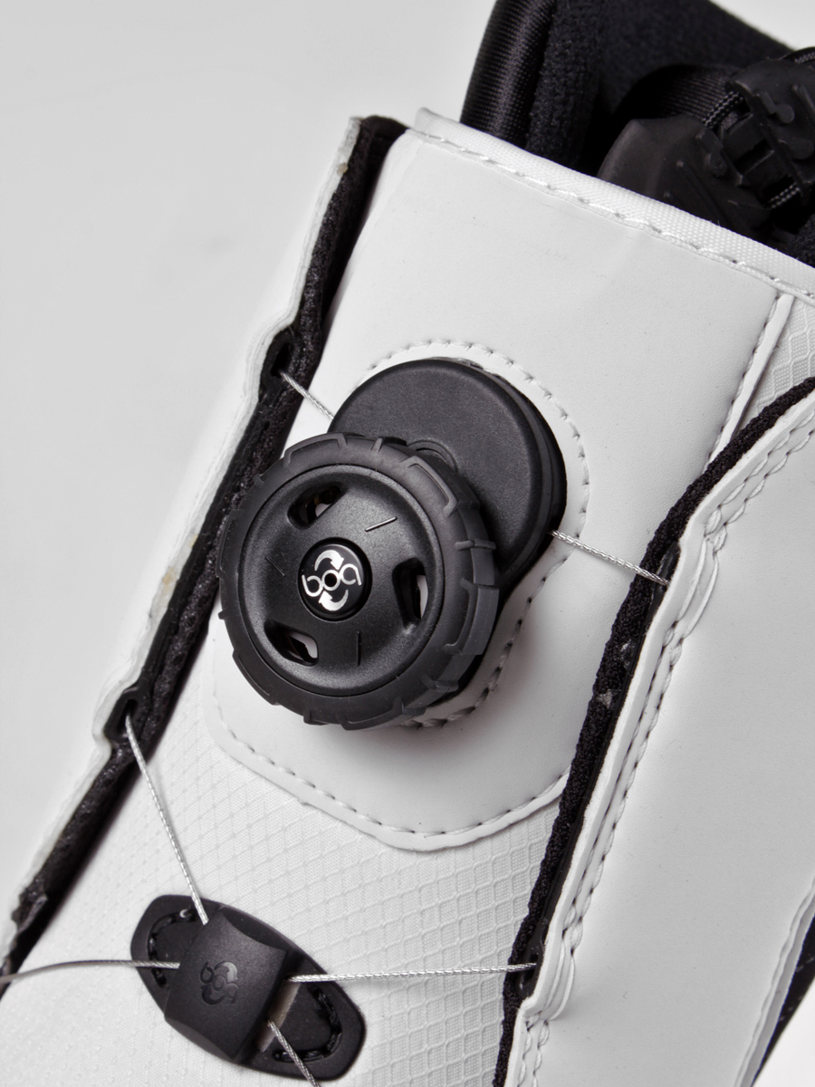 Męskie Buty snowboardowe ThirtyTwo STW Boa (white)
