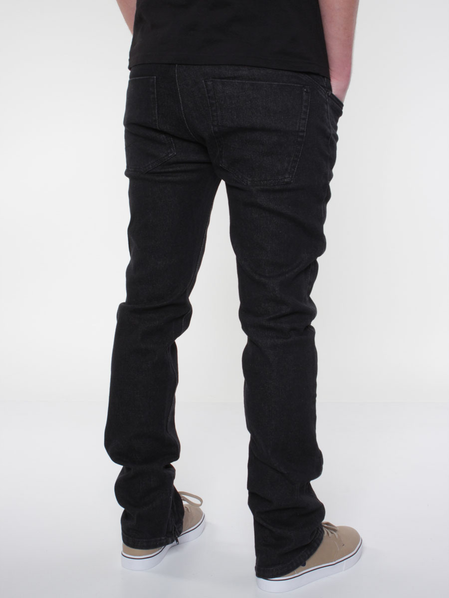 Spodnie ThirtyTwo Kermit Slim (black rinse)