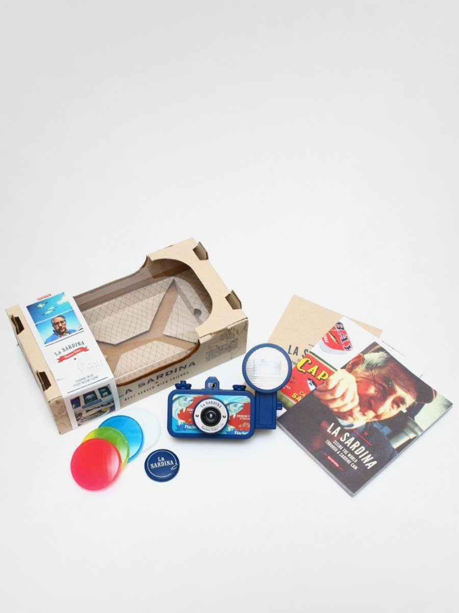 Aparat fotograficzny Lomography La Sardina F+ (Fischers Fritze)
