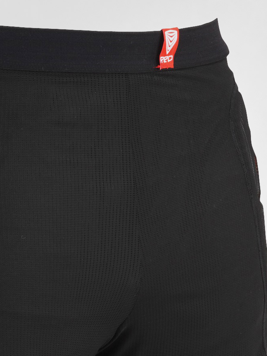 Ochraniacz na biodra R.E.D. Base Layer Short (black)