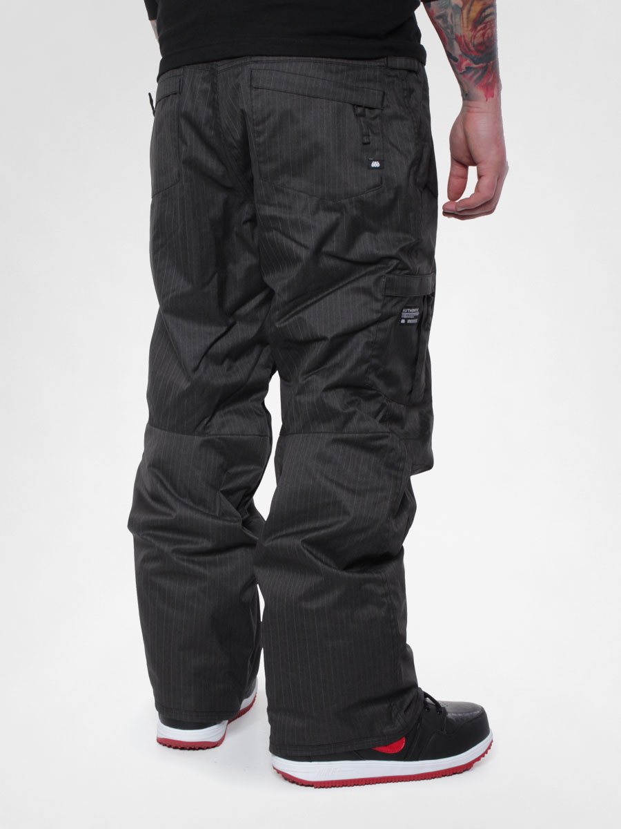 Męskie Spodnie snowboardowe 686 Reserved Resist Insulated (black dual pinstripe)