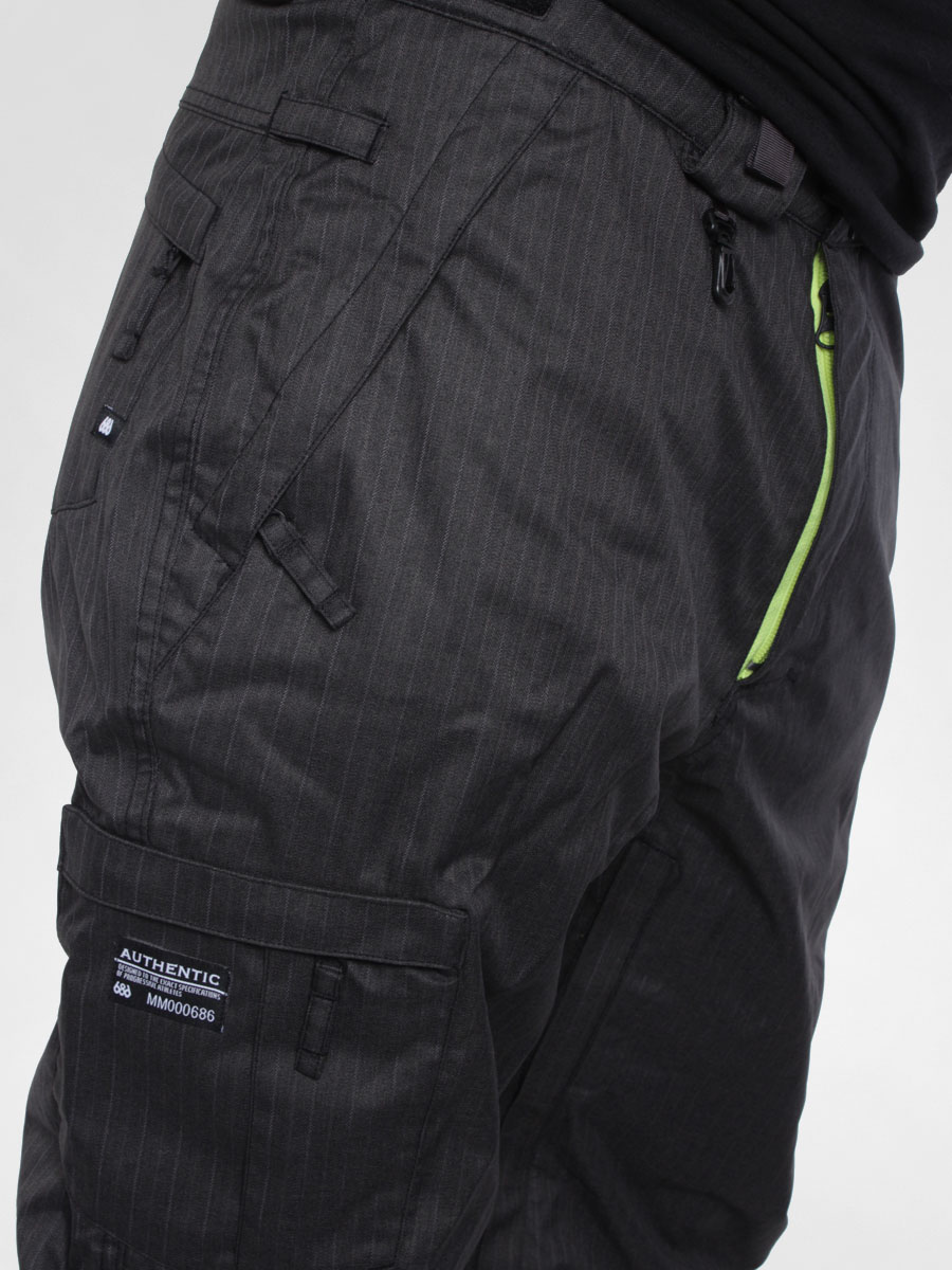 Męskie Spodnie snowboardowe 686 Reserved Resist Insulated (black dual pinstripe)