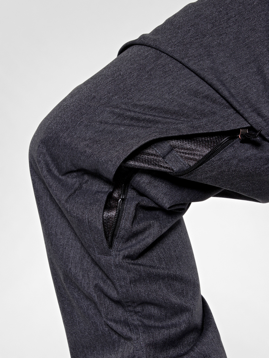 Męskie Spodnie snowboardowe 686 Limited Edition Fallen Classic Fit Jean (black denim)