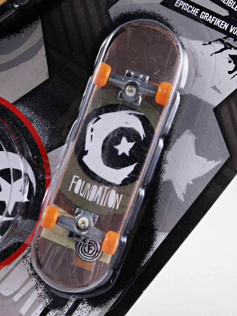 Fingerboard Tech Deck - Foundation Throwbacks 01