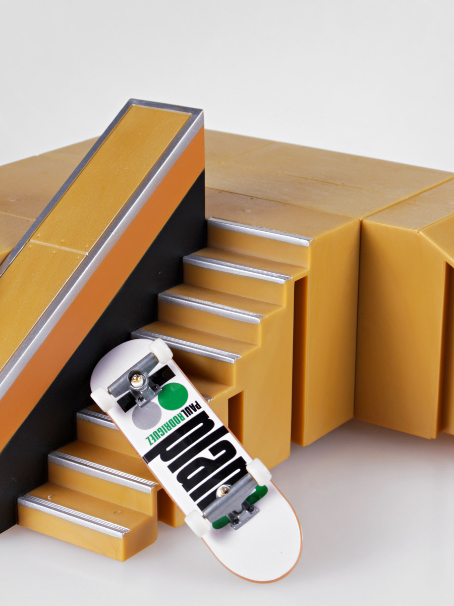 Fingerboard Tech Deck Plan B P.Rodr Skate Lab 02