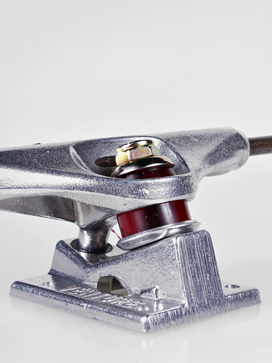 Traki Venture Model 85 20,5cm