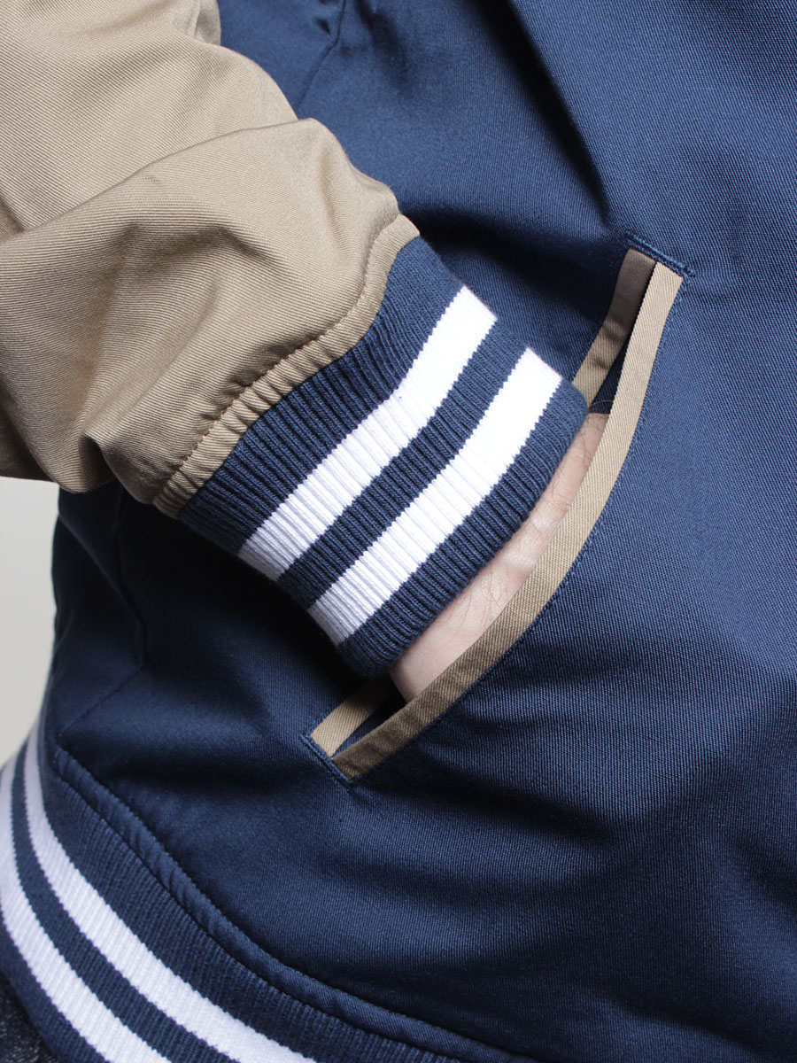 Kurtka Carhartt Robson (federal/horn)